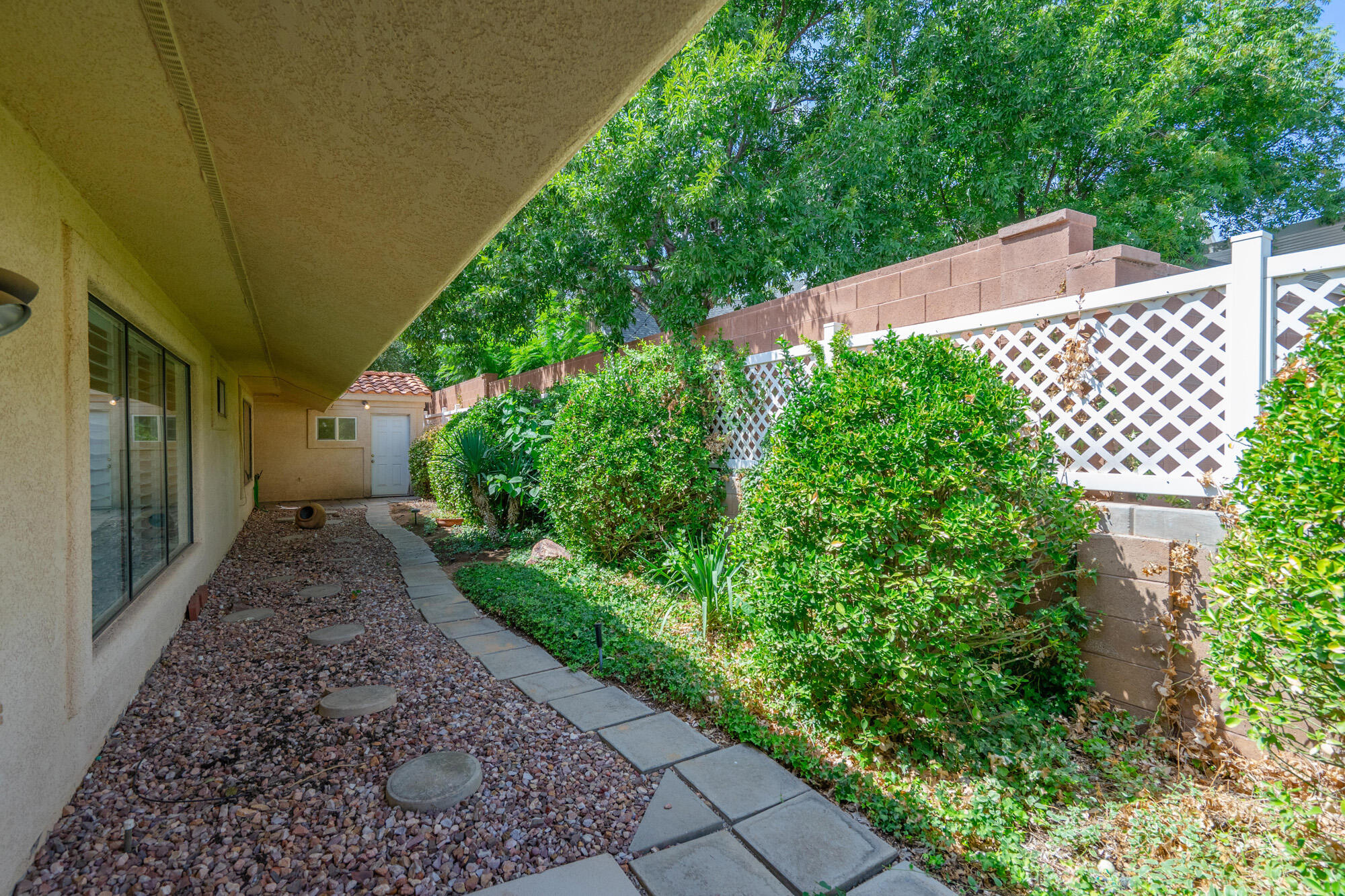 BLOOMINGTON COUNTRY CLUB - Residential