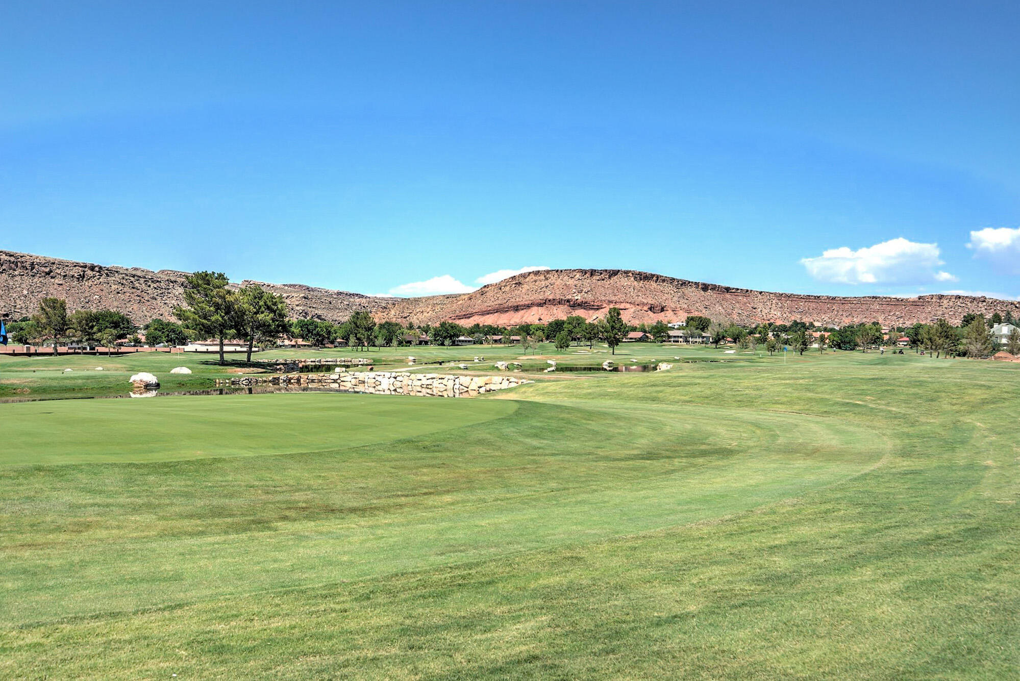 BLOOMINGTON COUNTRY CLUB - Residential