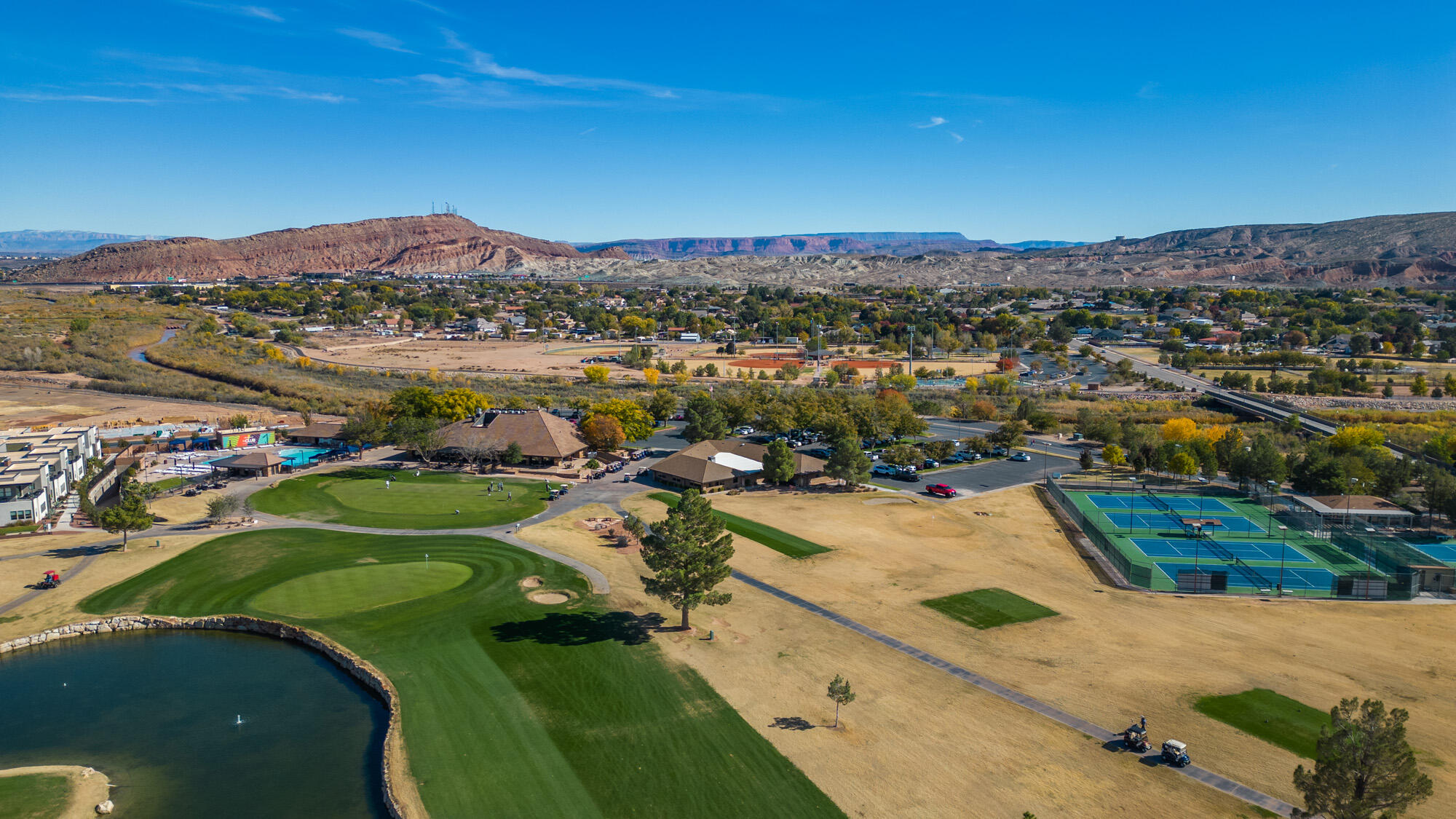 BLOOMINGTON COUNTRY CLUB - Residential