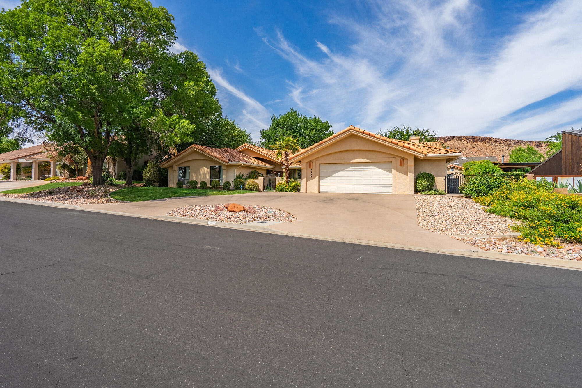 BLOOMINGTON COUNTRY CLUB - Residential