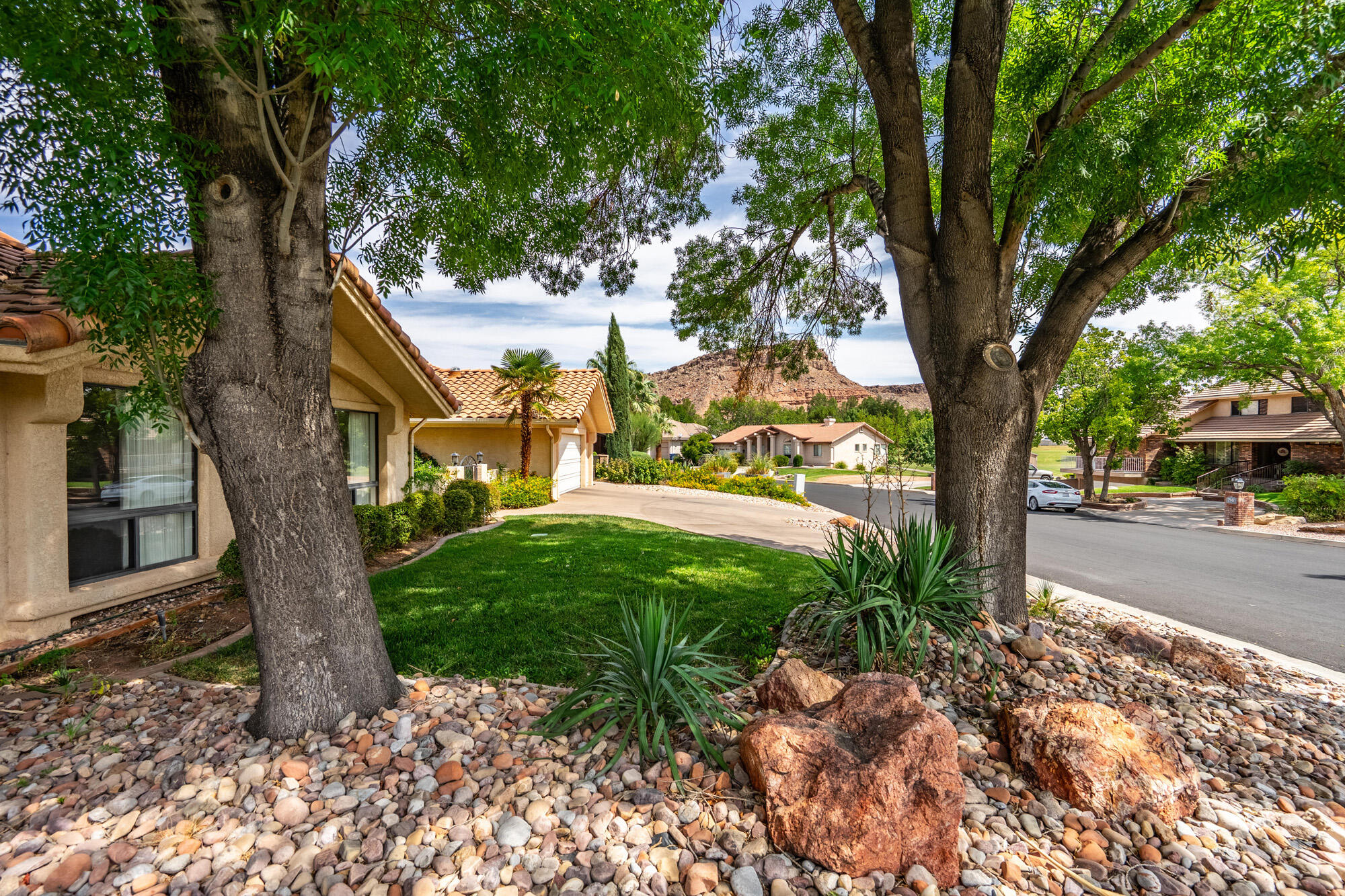 BLOOMINGTON COUNTRY CLUB - Residential