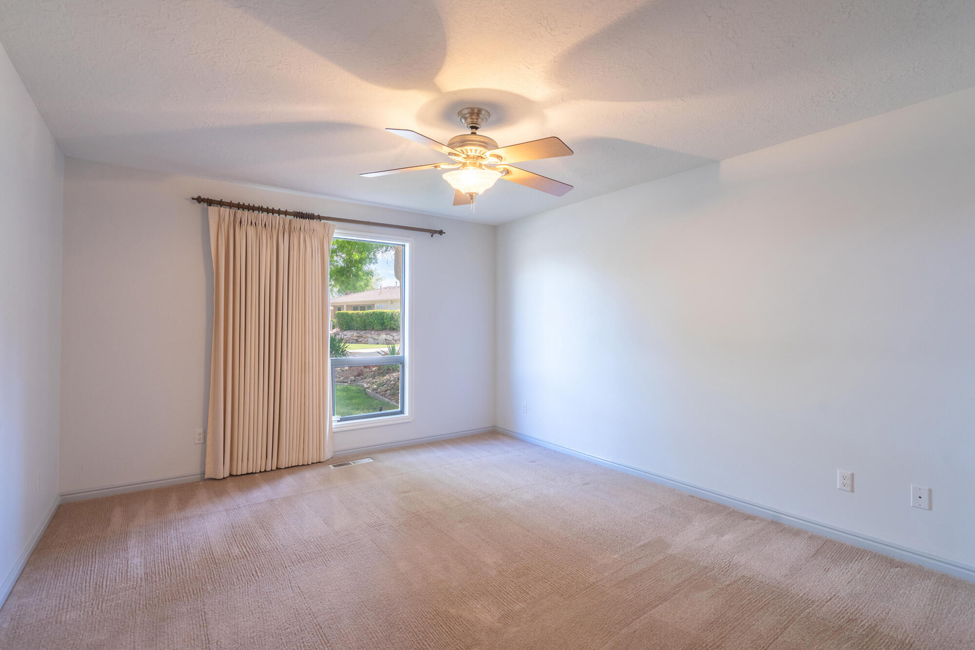 BLOOMINGTON COUNTRY CLUB - Residential