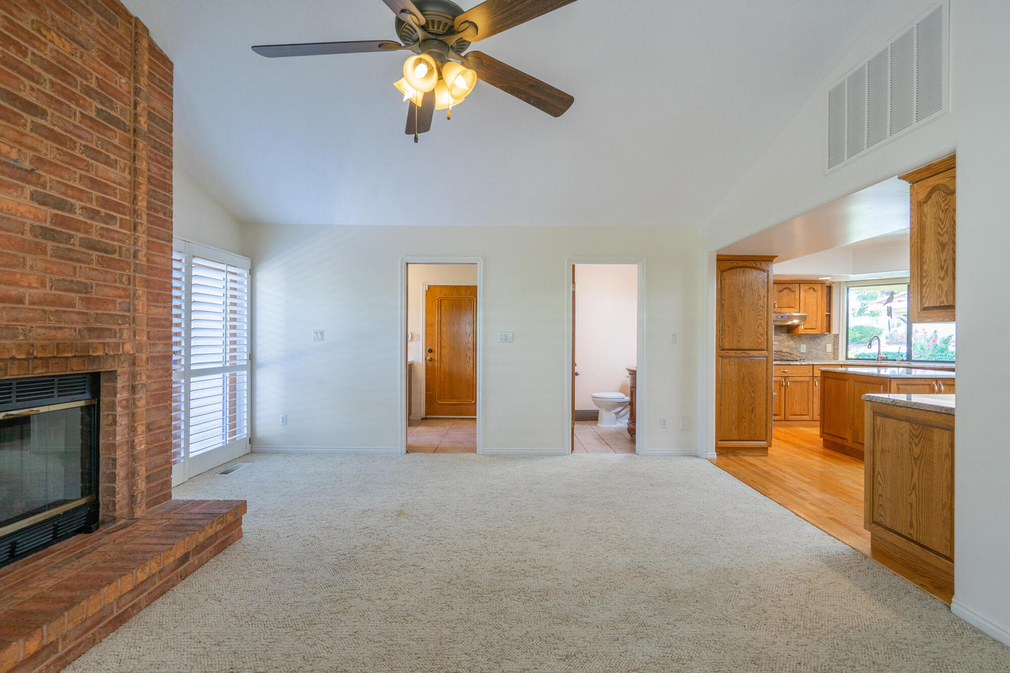 BLOOMINGTON COUNTRY CLUB - Residential