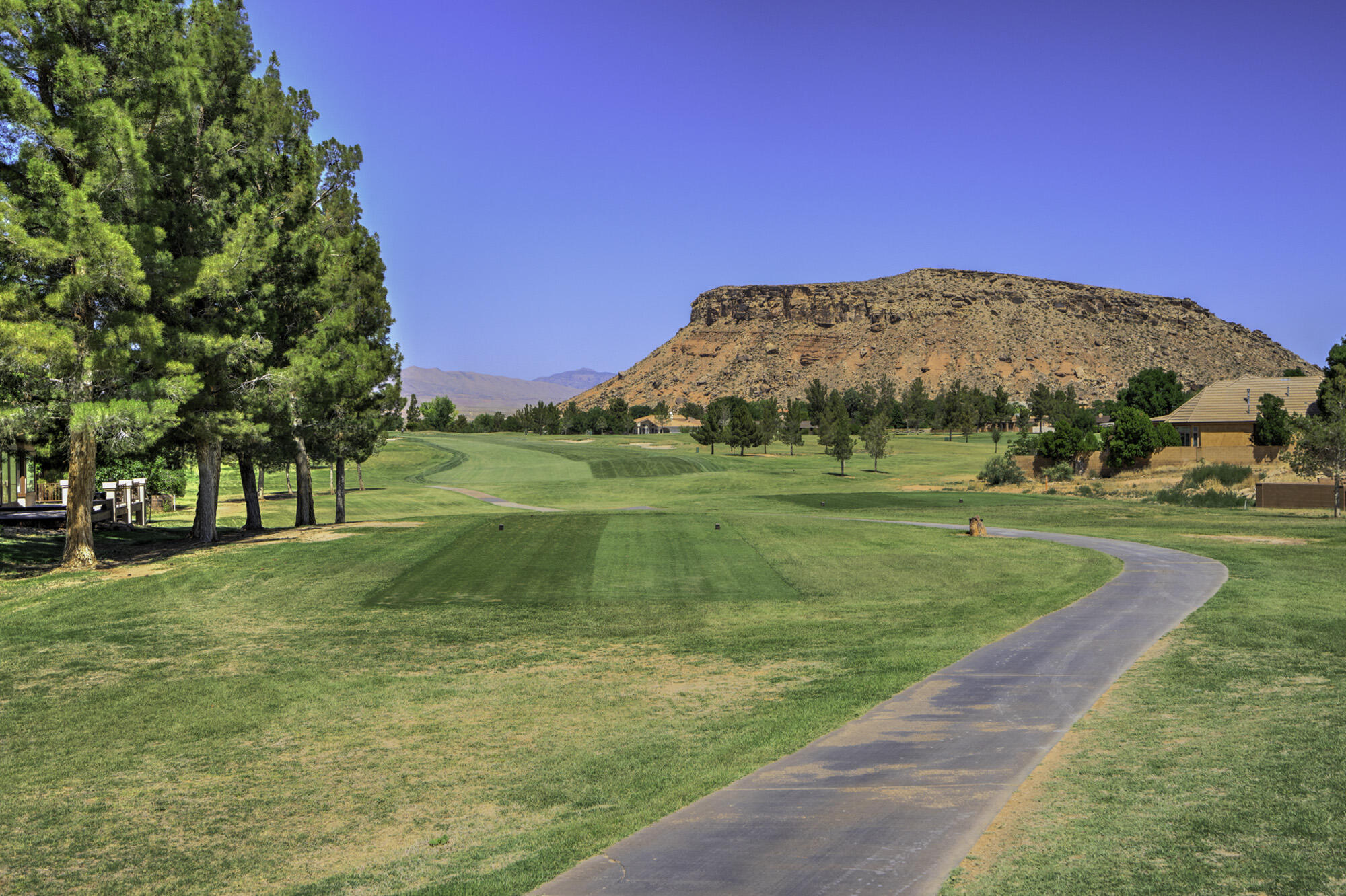 BLOOMINGTON COUNTRY CLUB - Residential