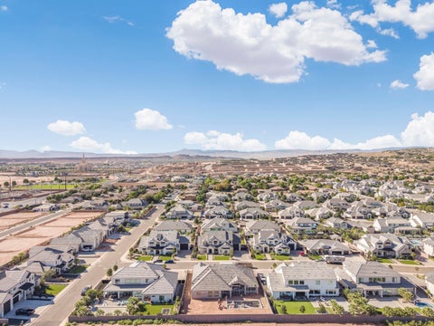 Tiny photo for 2878 E Stonedale DR, Saint George, UT 84790 (MLS # 26-276083)