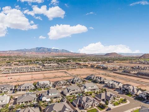 Tiny photo for 2878 E Stonedale DR, Saint George, UT 84790 (MLS # 26-276083)