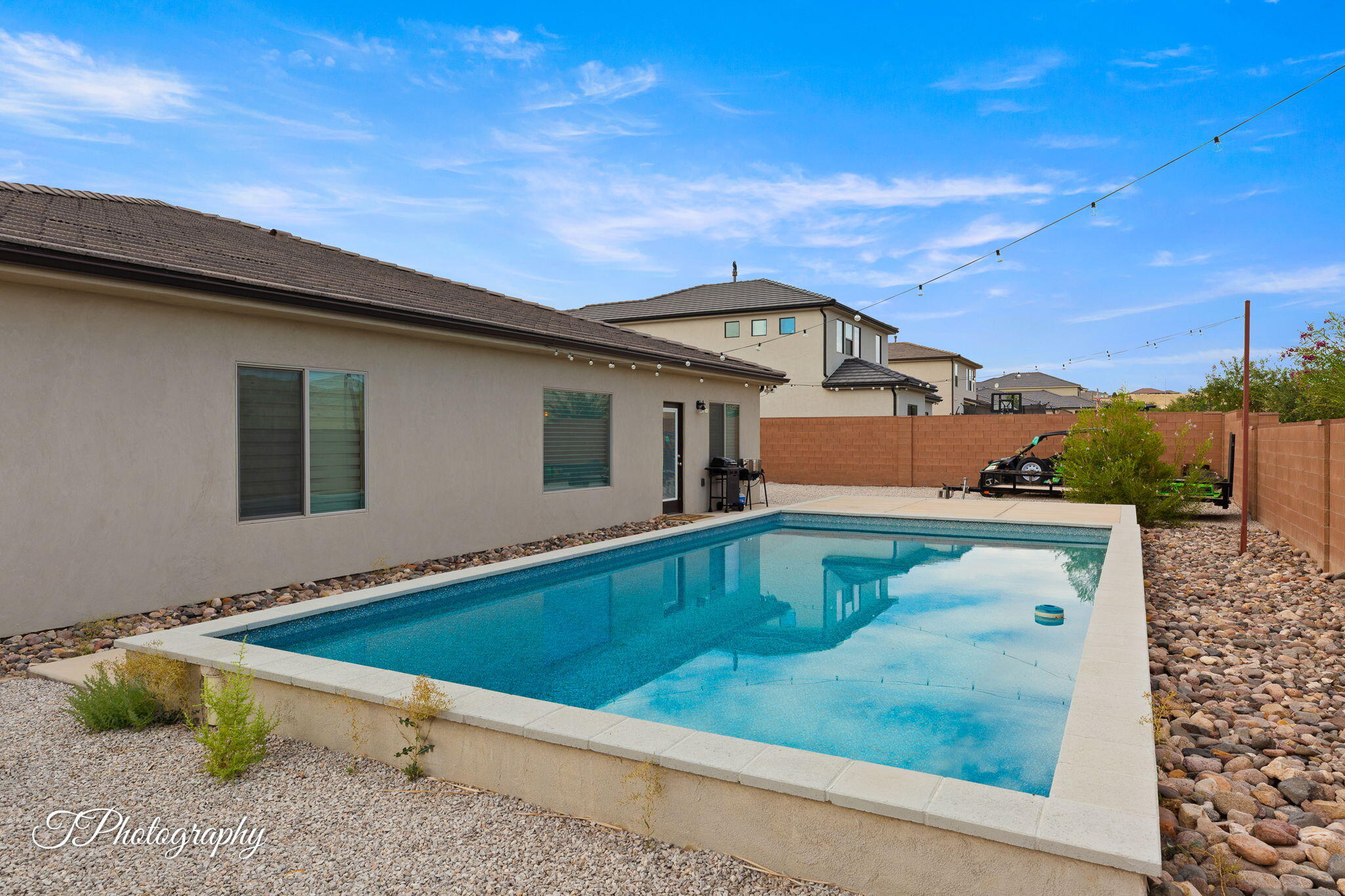 SAGE CANYON - Residential