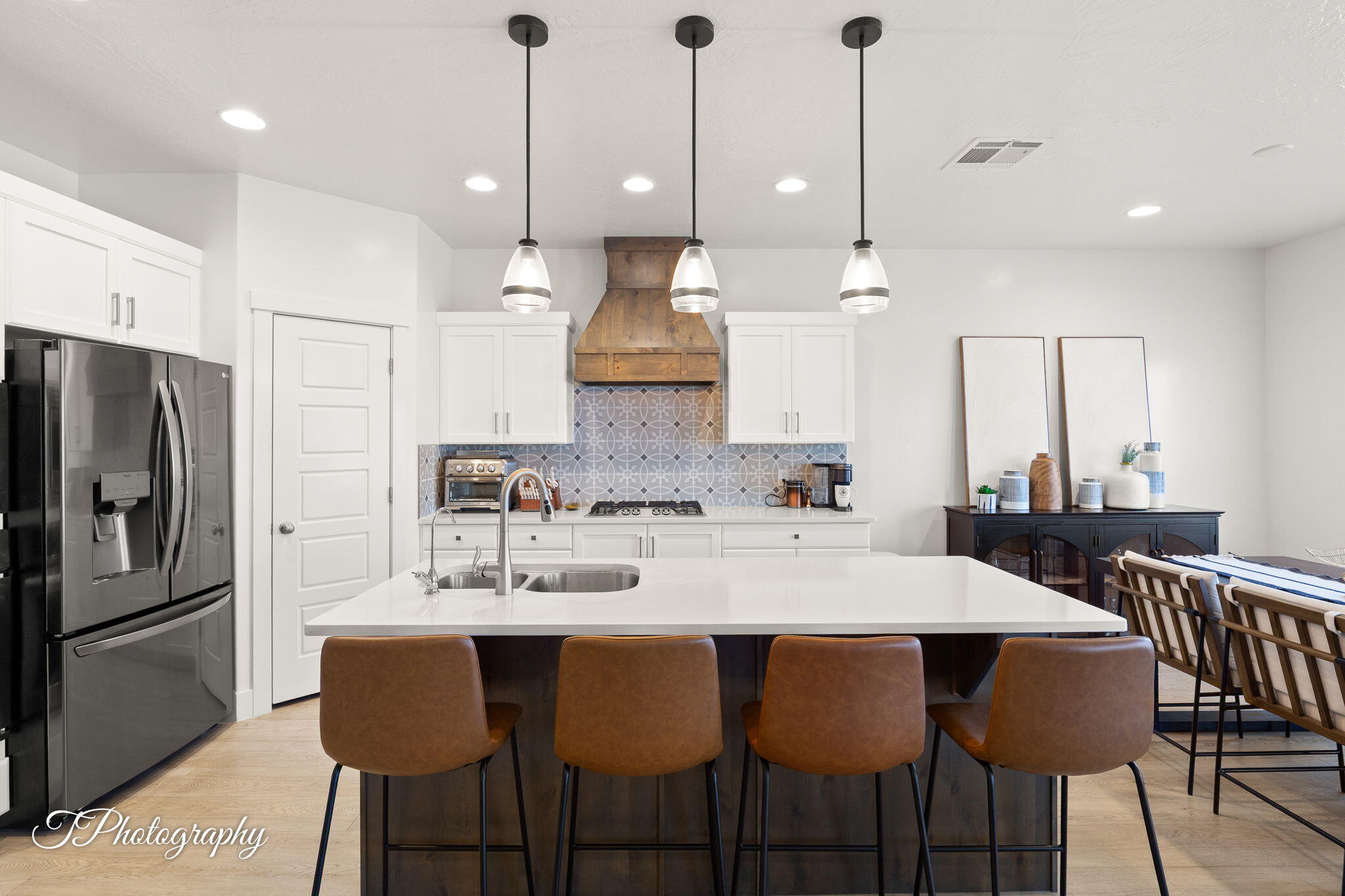 SAGE CANYON - Residential