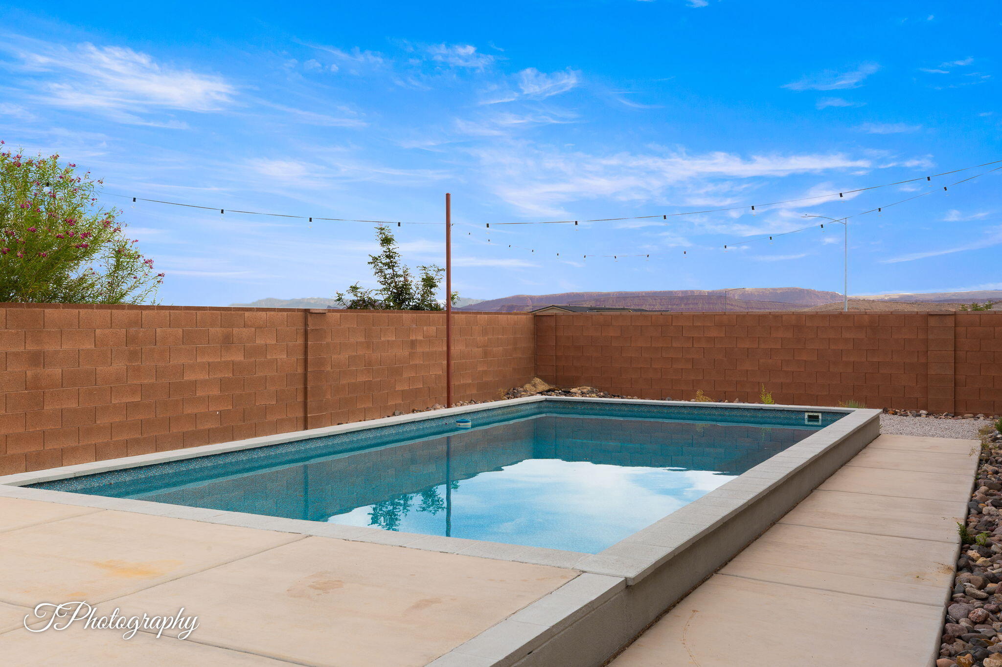 SAGE CANYON - Residential