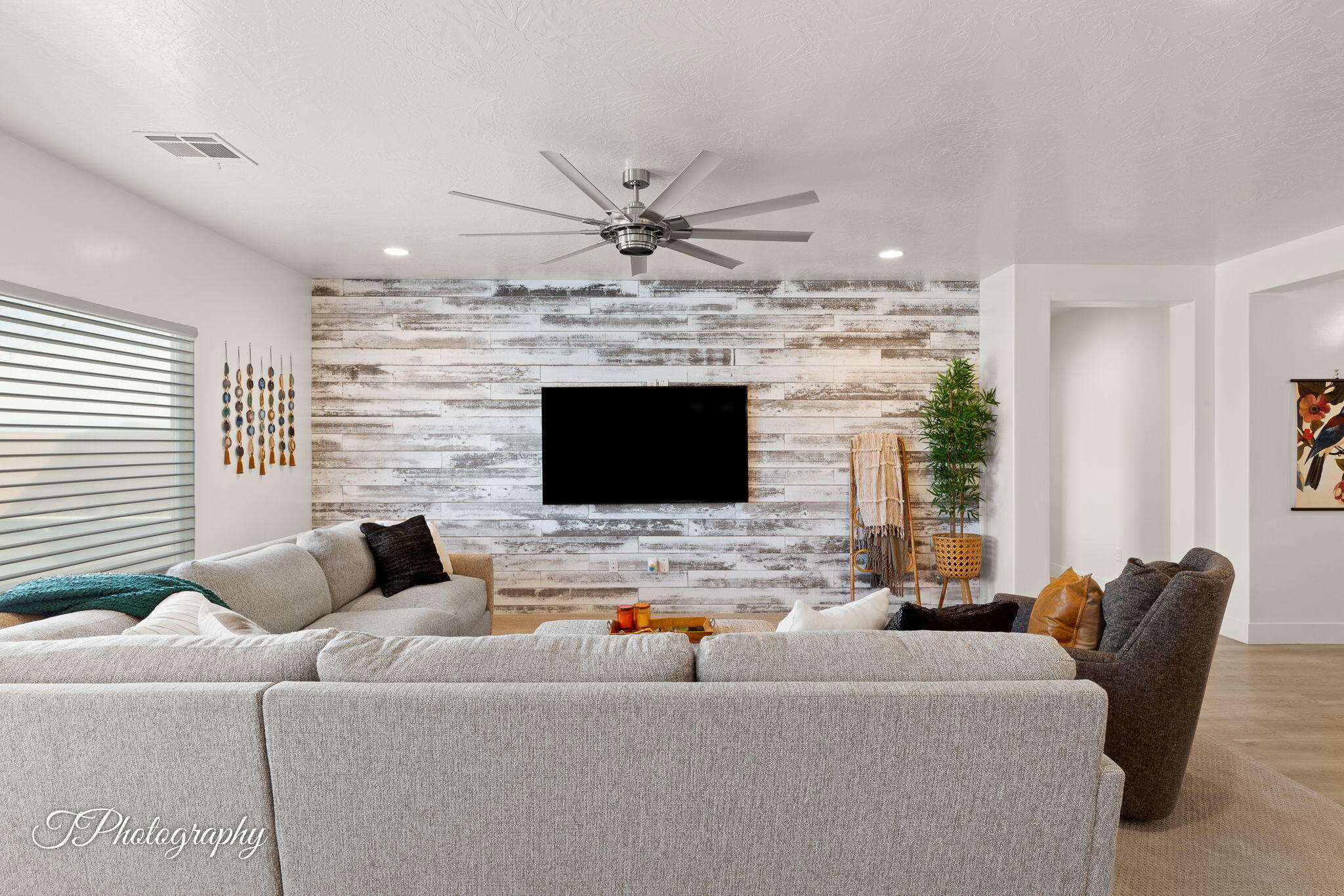 SAGE CANYON - Residential