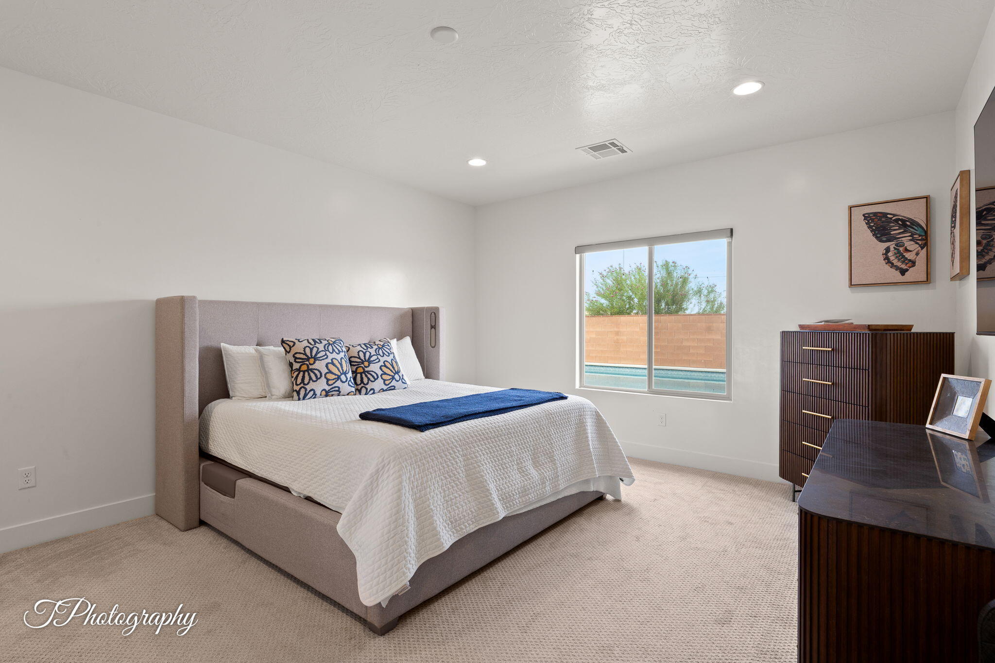 SAGE CANYON - Residential