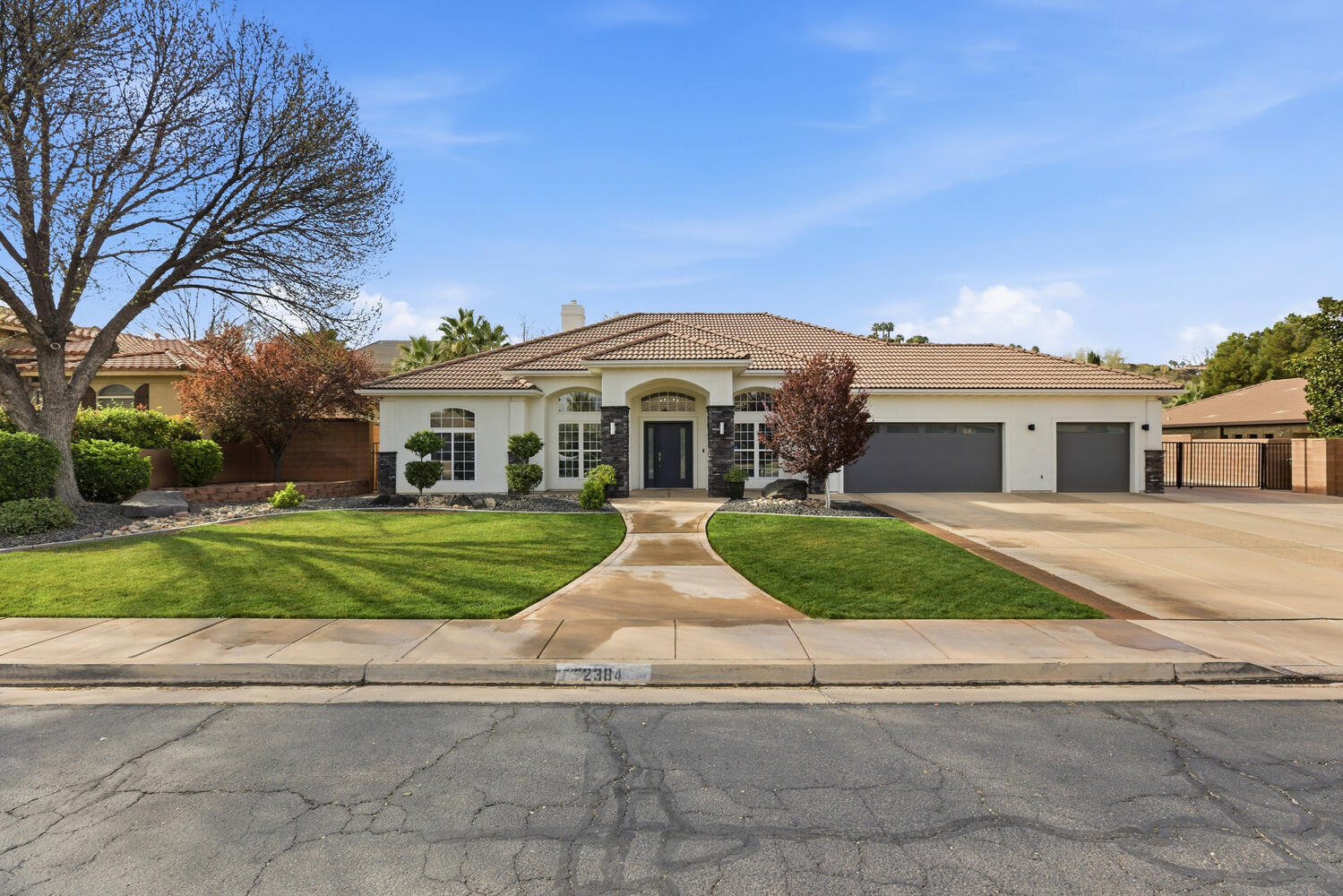 SPRINGS ESTATES - Residential