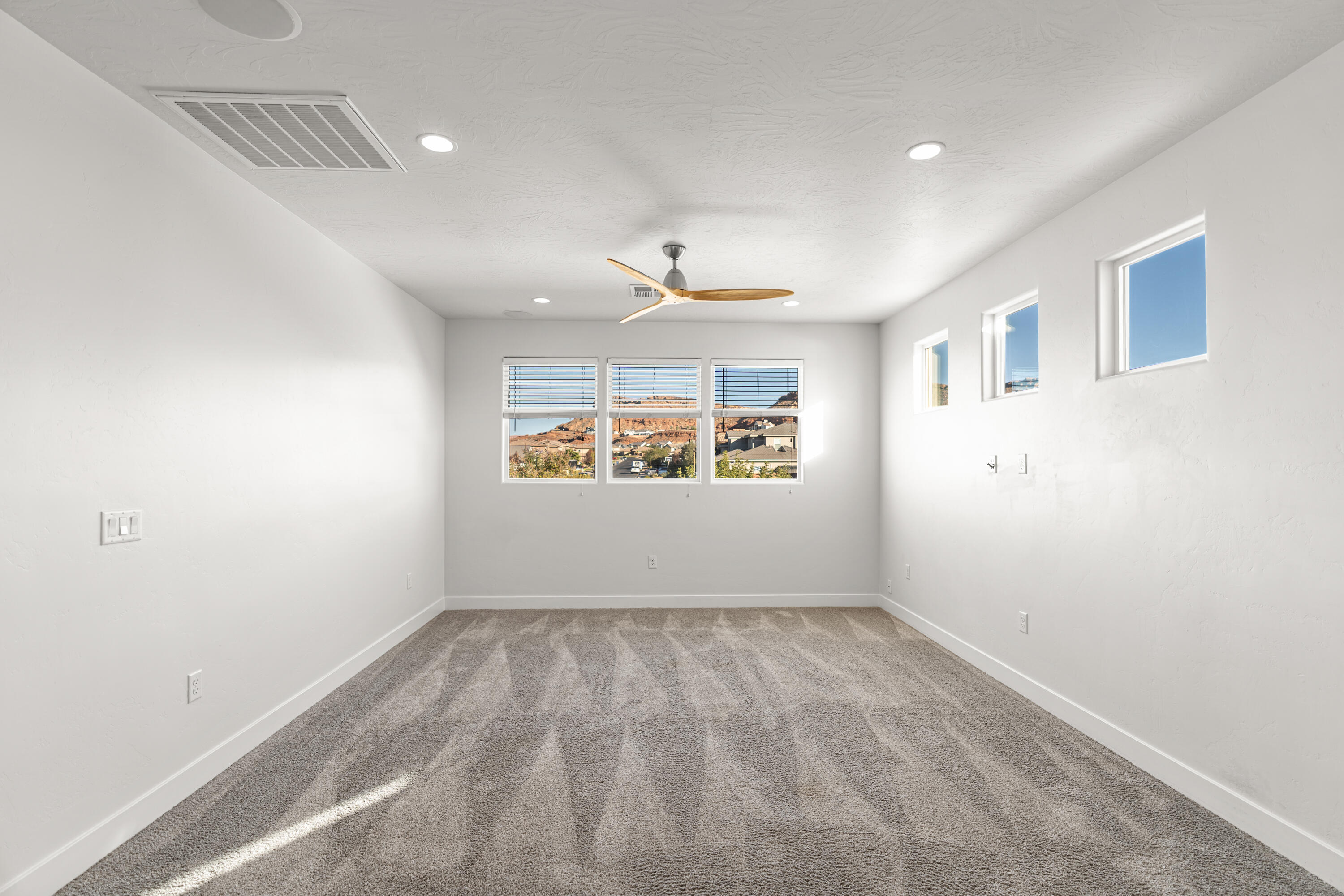 SYCAMORE - Residential