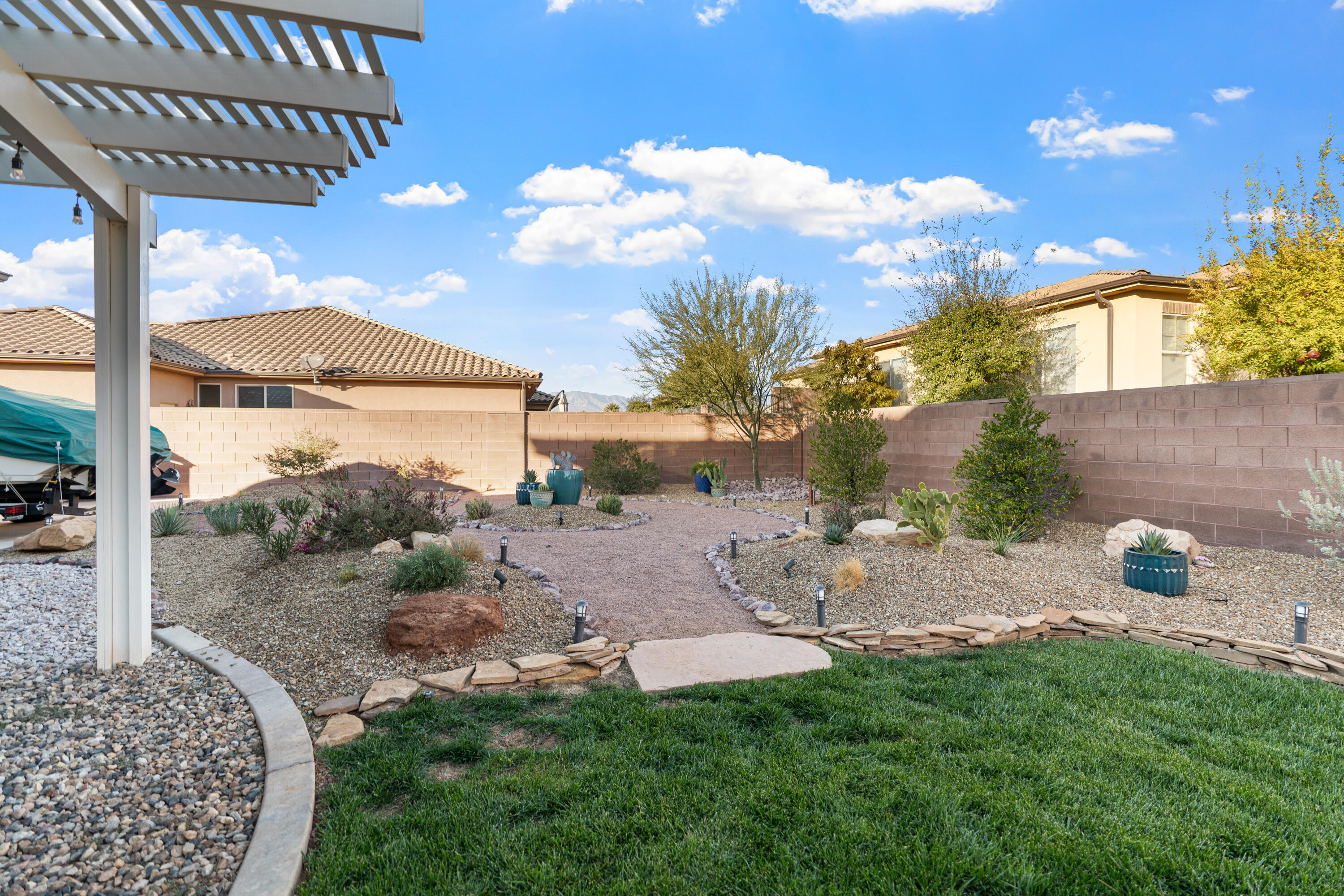 SYCAMORE - Residential