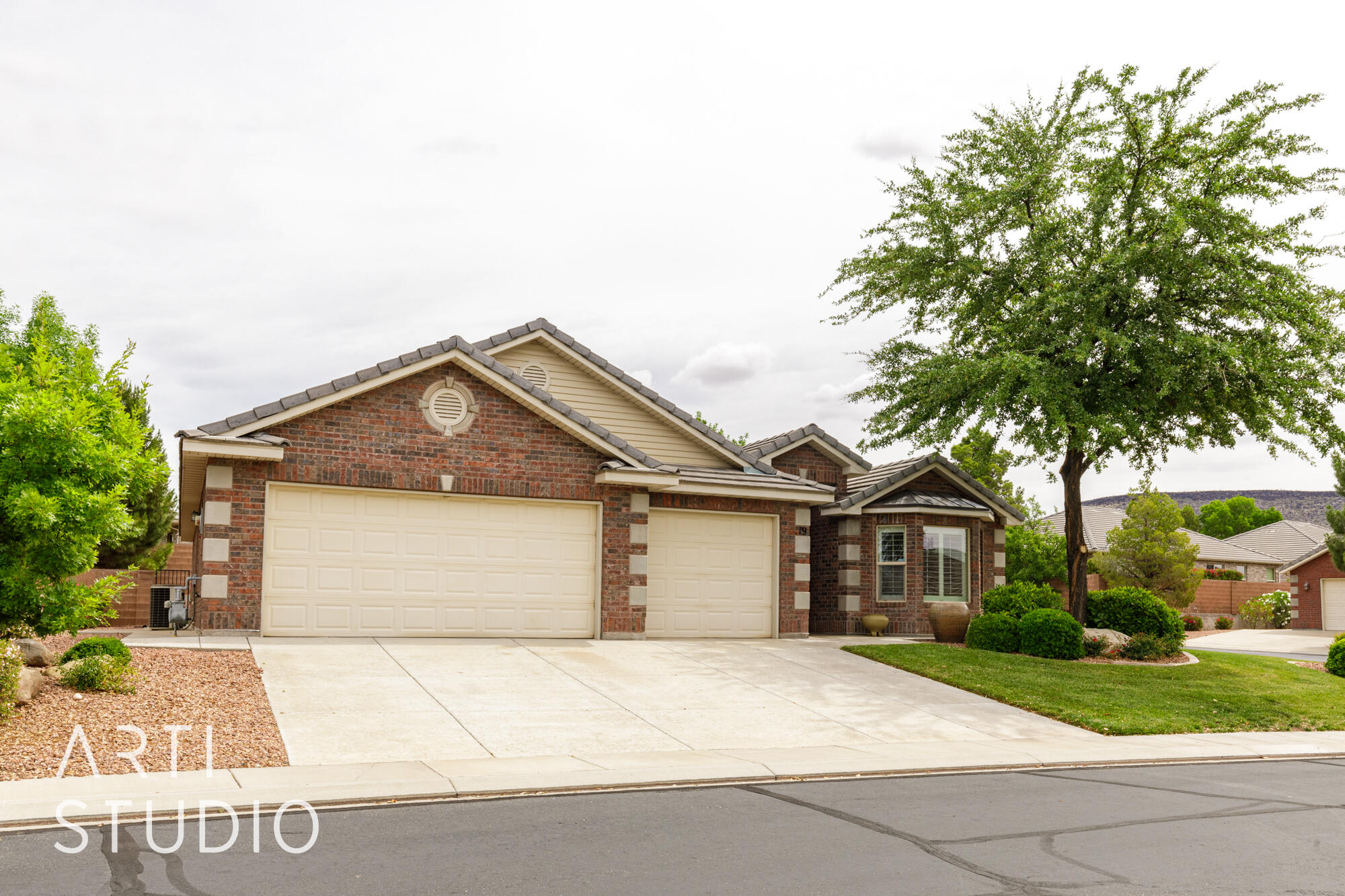COVENTRY LANE TOWNHOMES - Residential