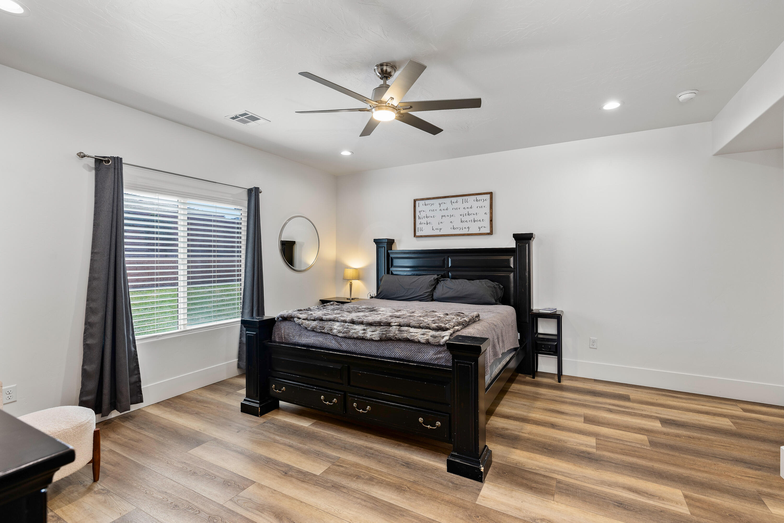 DESERT VALLEY - Residential