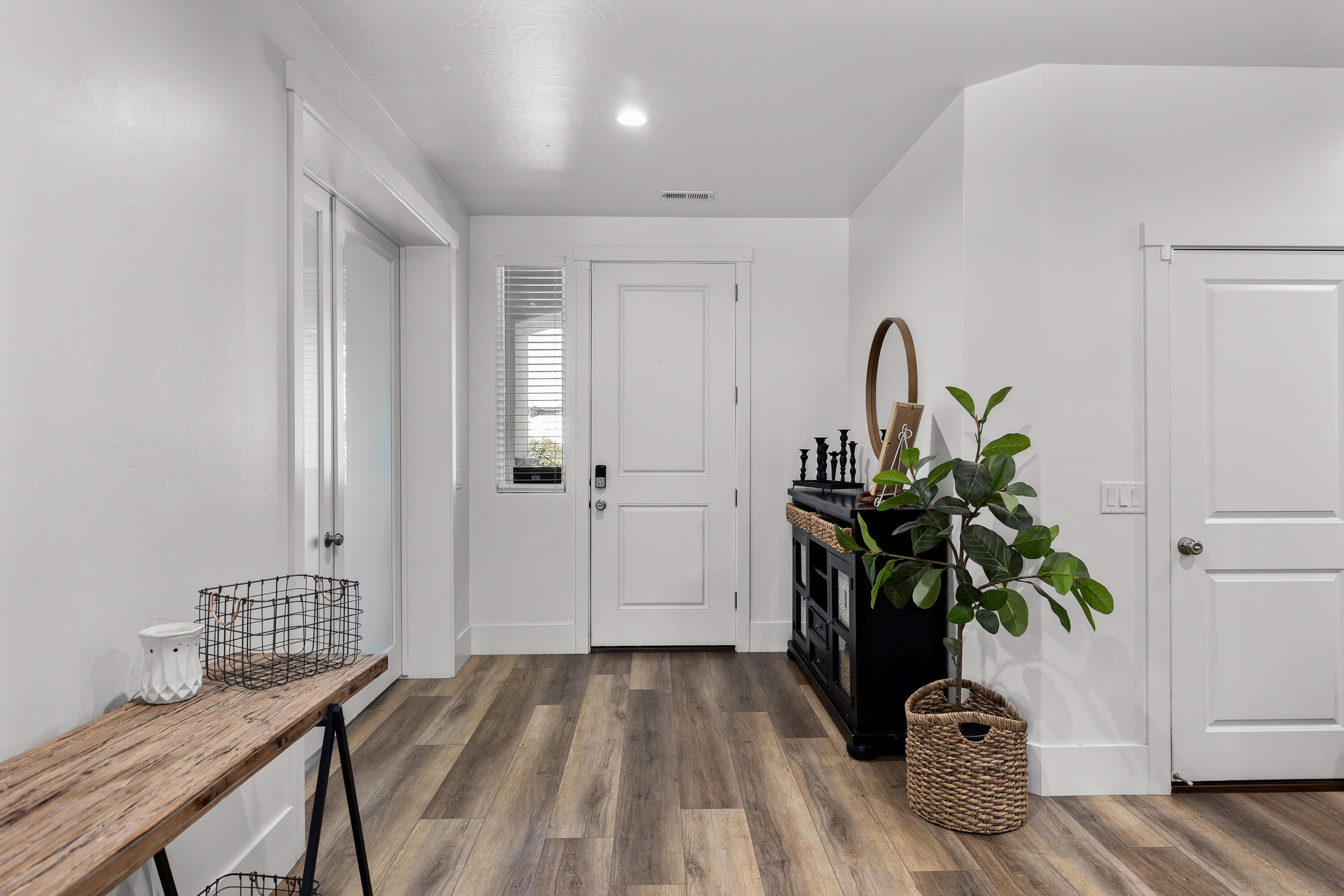 DESERT VALLEY - Residential