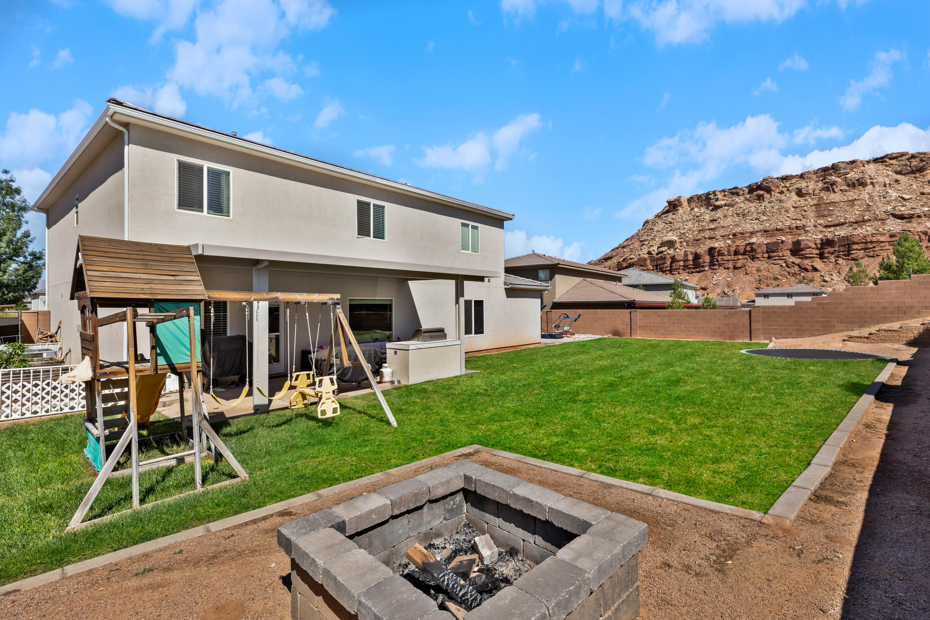 DESERT VALLEY - Residential