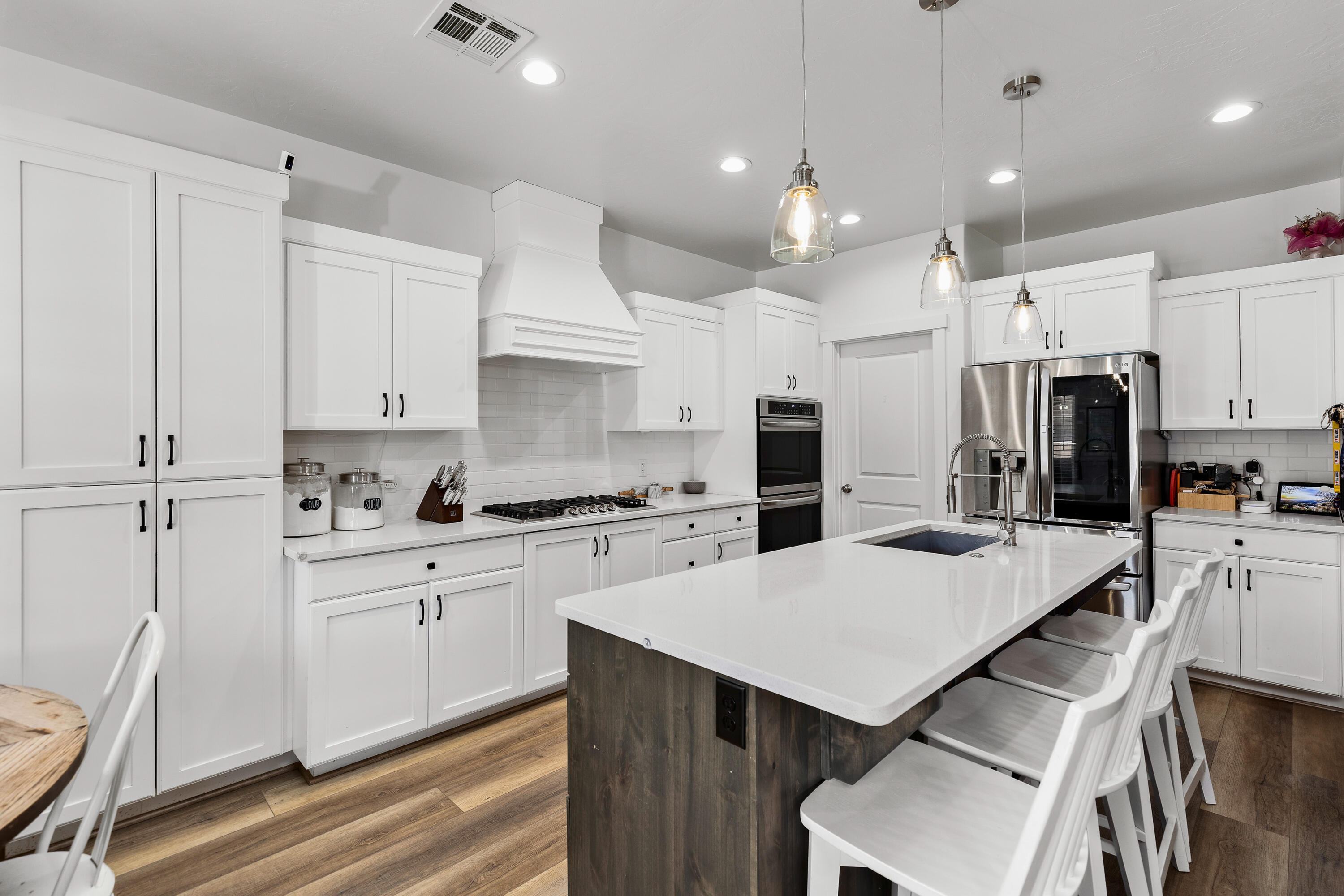 DESERT VALLEY - Residential