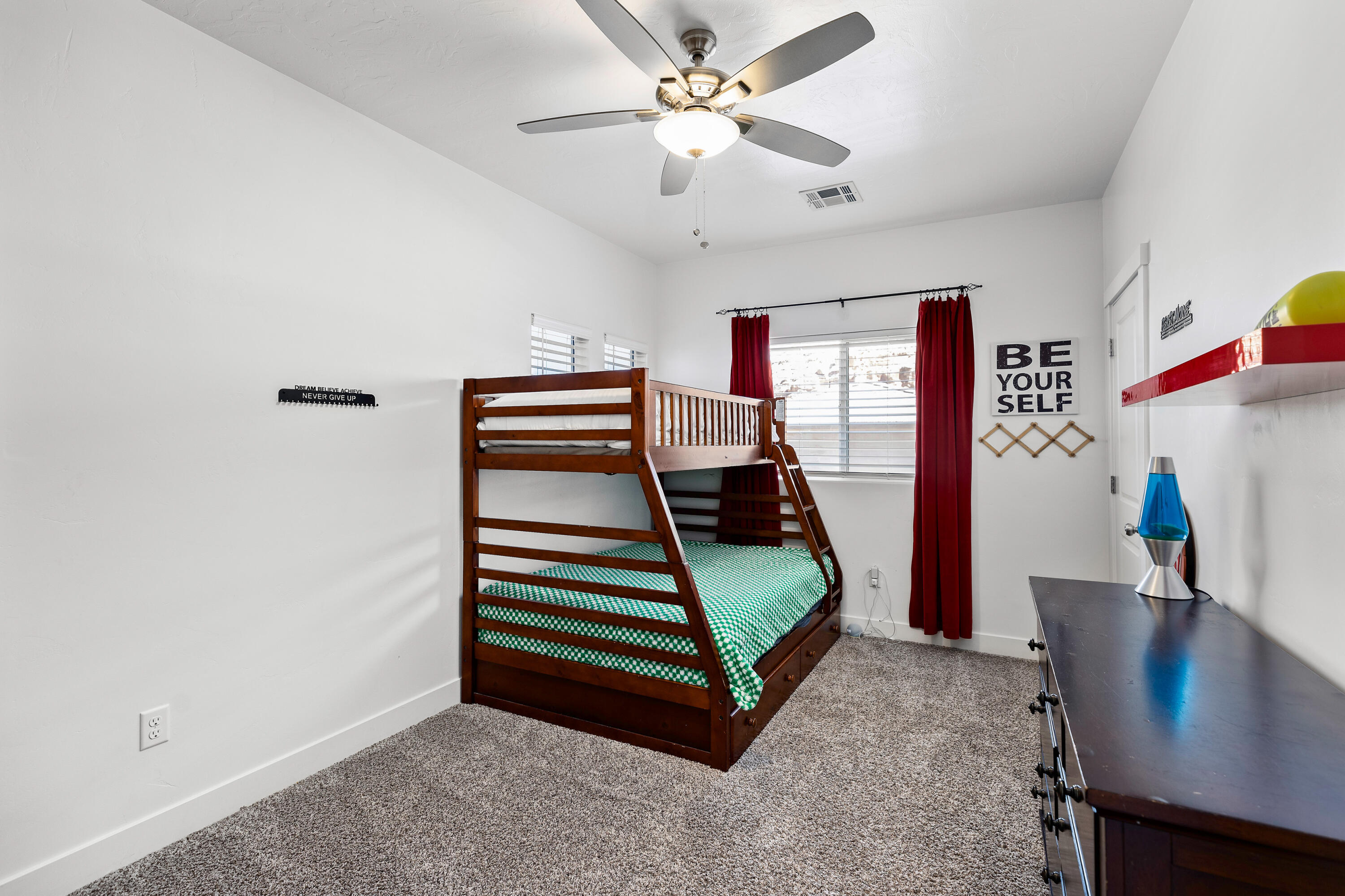 DESERT VALLEY - Residential