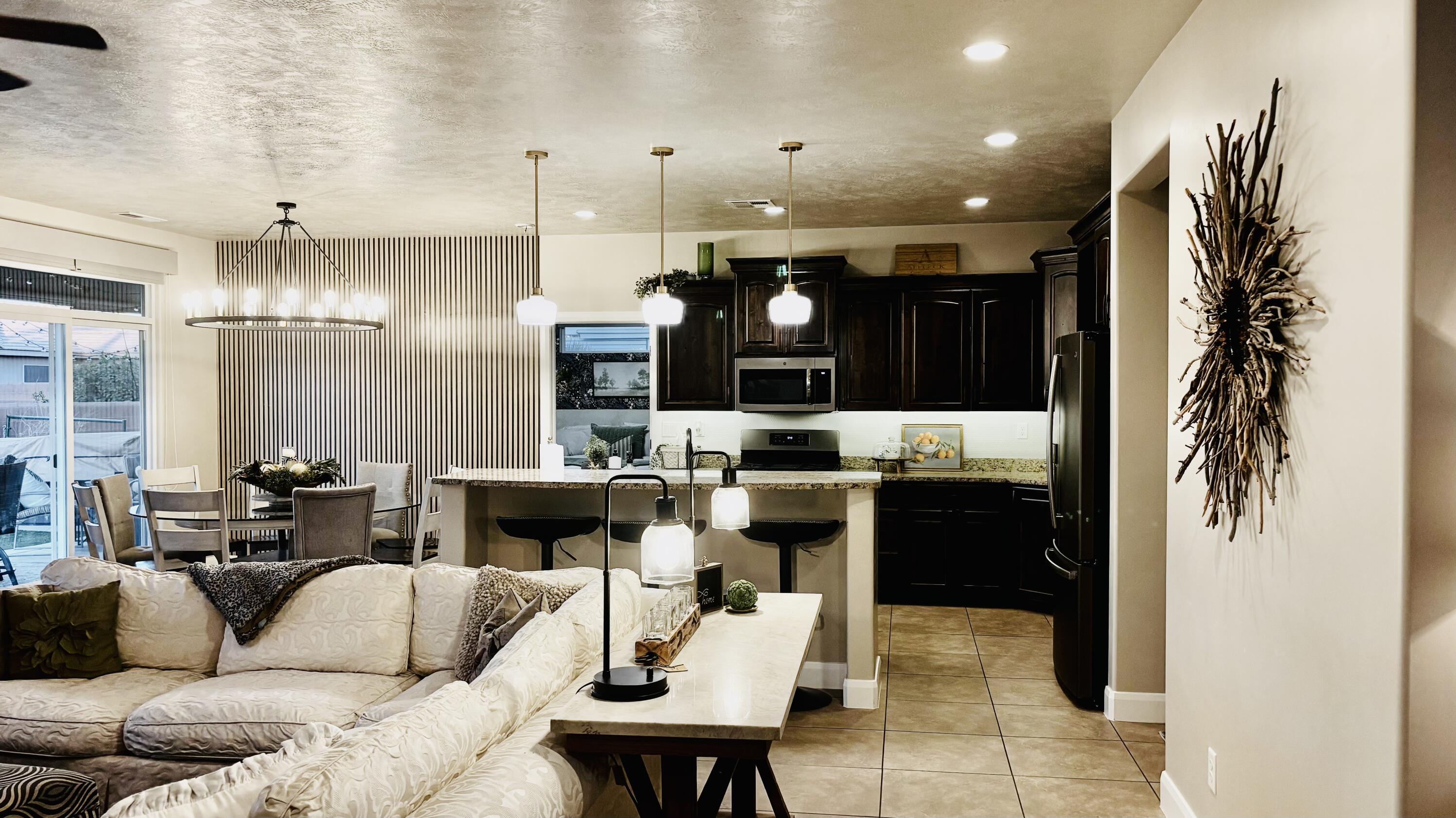 SKY RIDGE - Residential