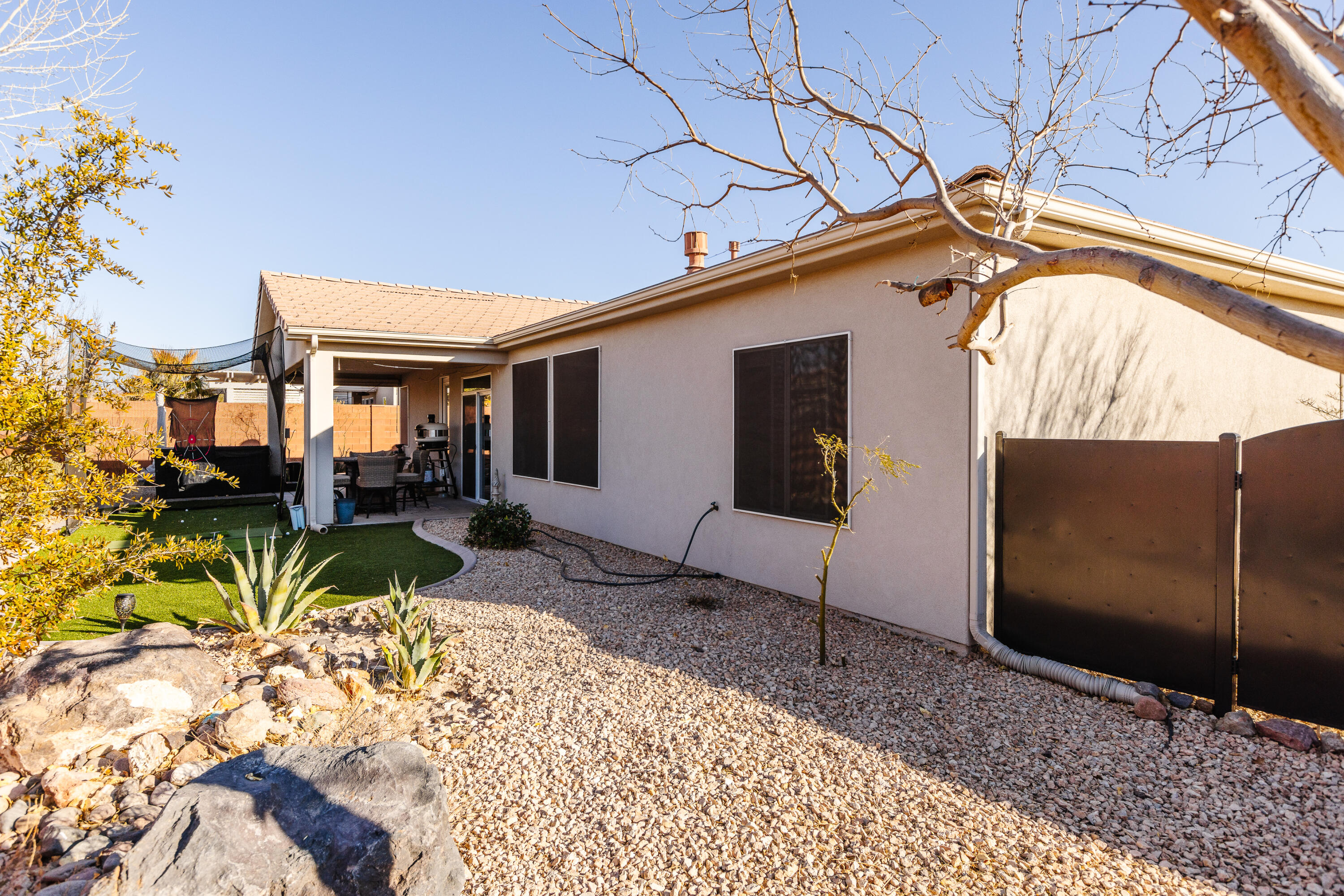 SKY RIDGE - Residential