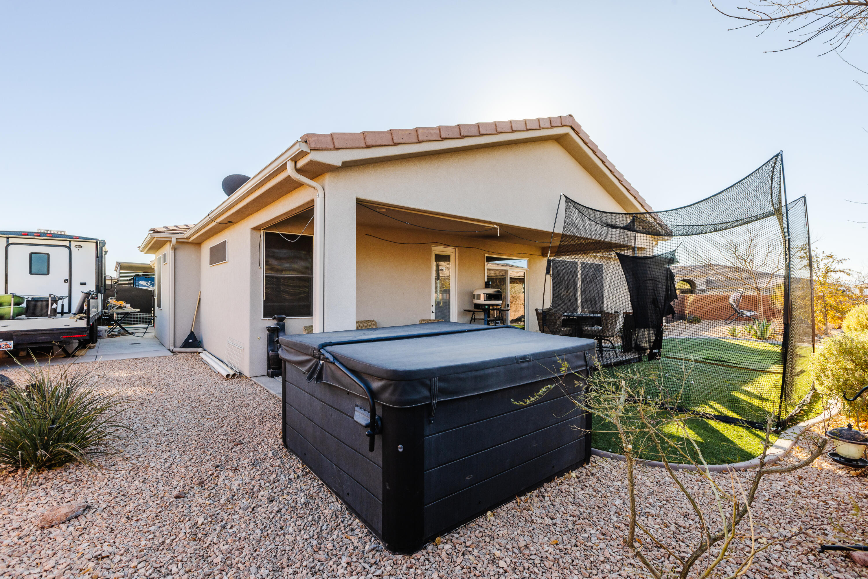 SKY RIDGE - Residential