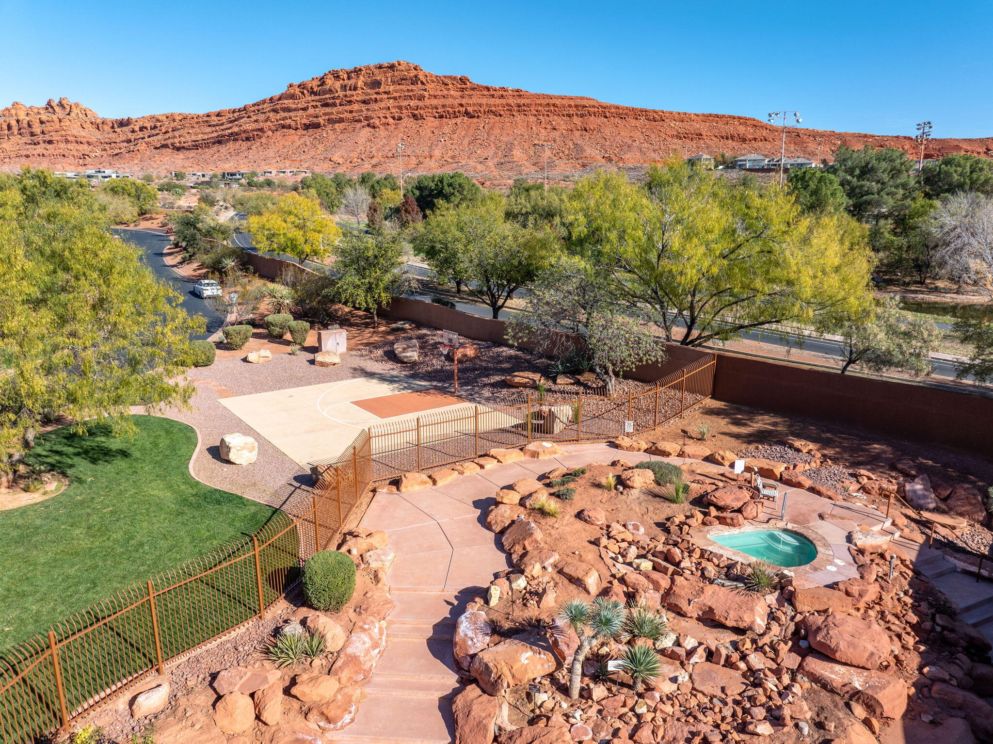PAIUTE SPRINGS AT ENTRADA - Residential