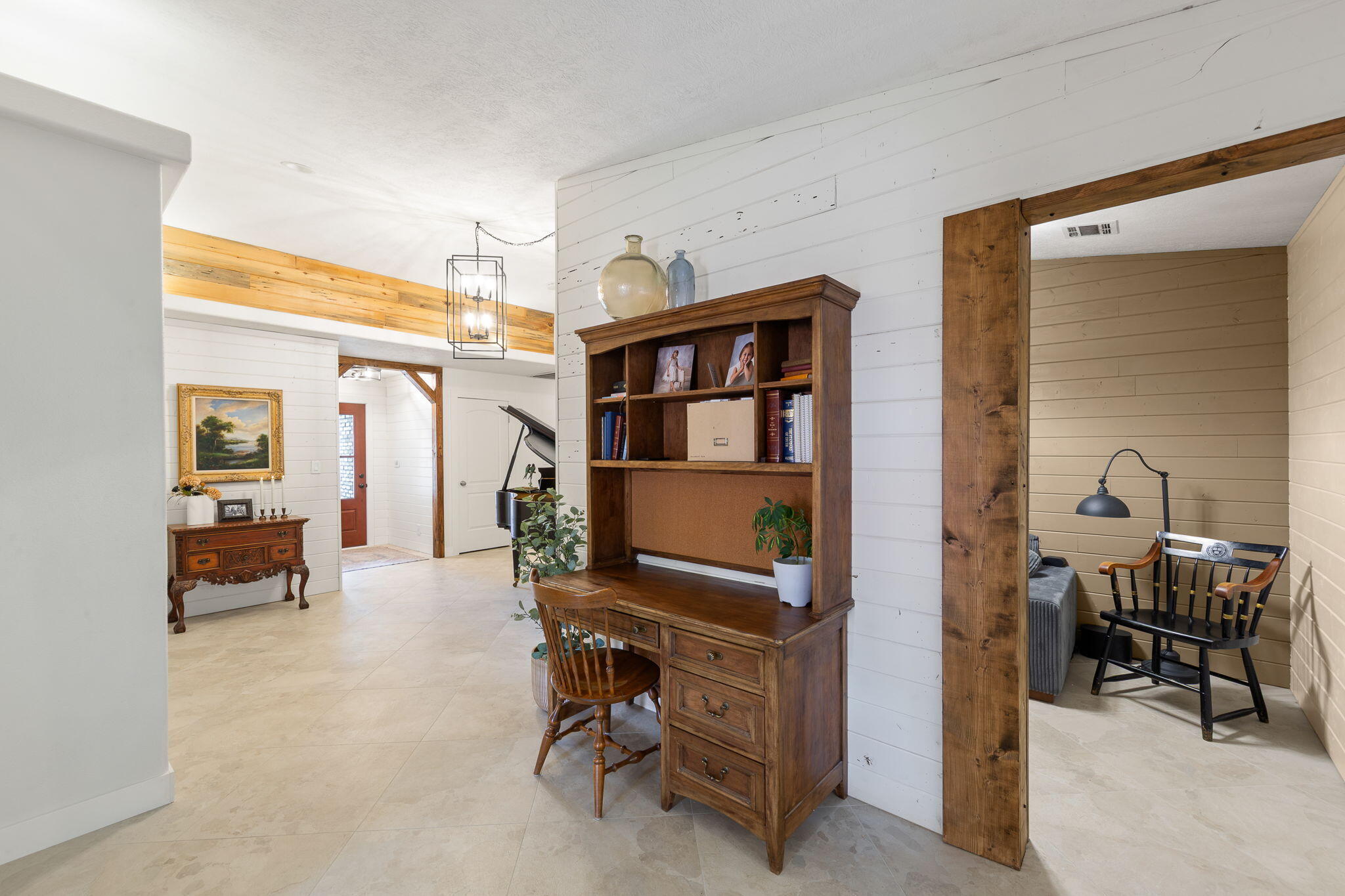 DIAMOND VALLEY ACRES - Residential