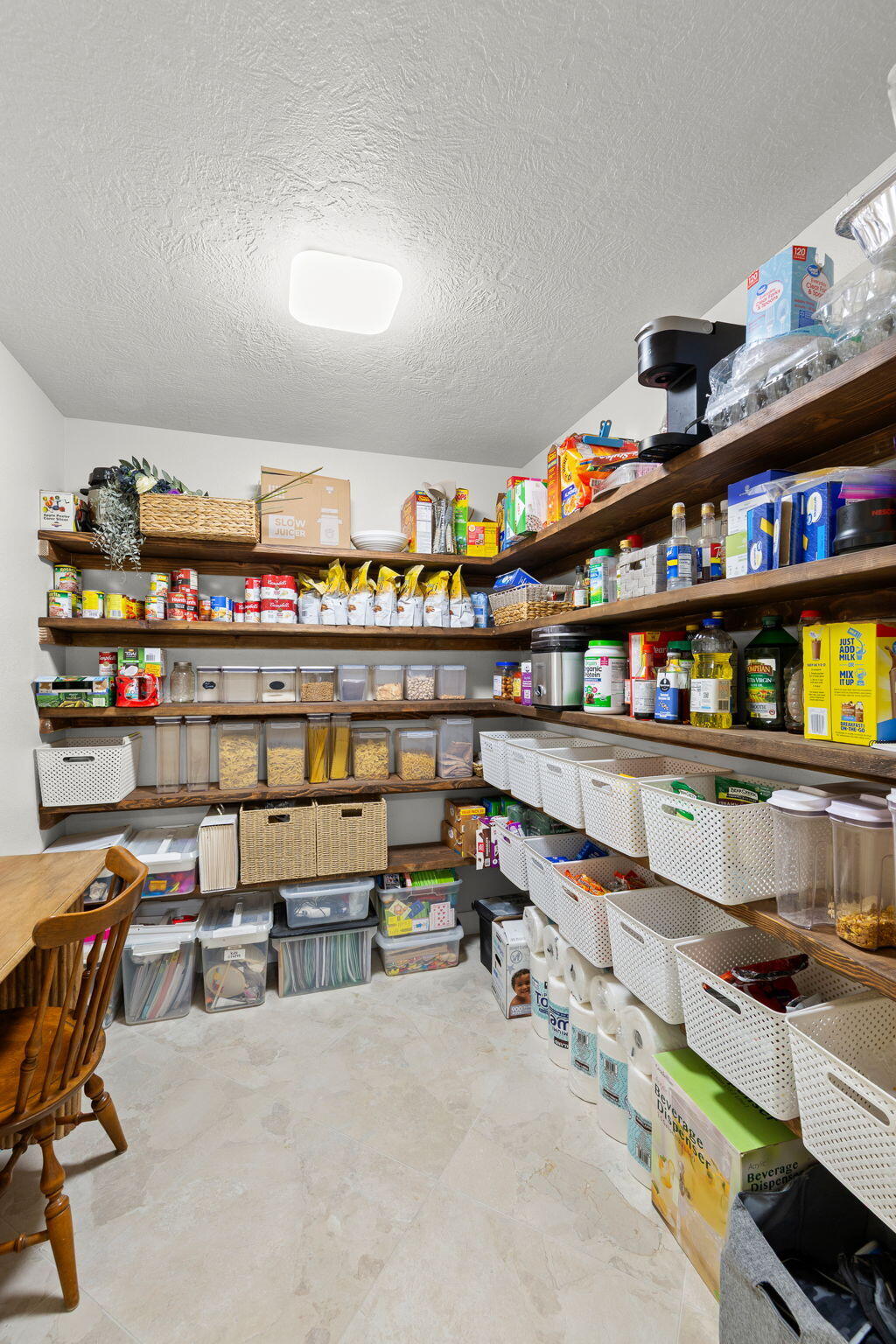 DIAMOND VALLEY ACRES - Residential