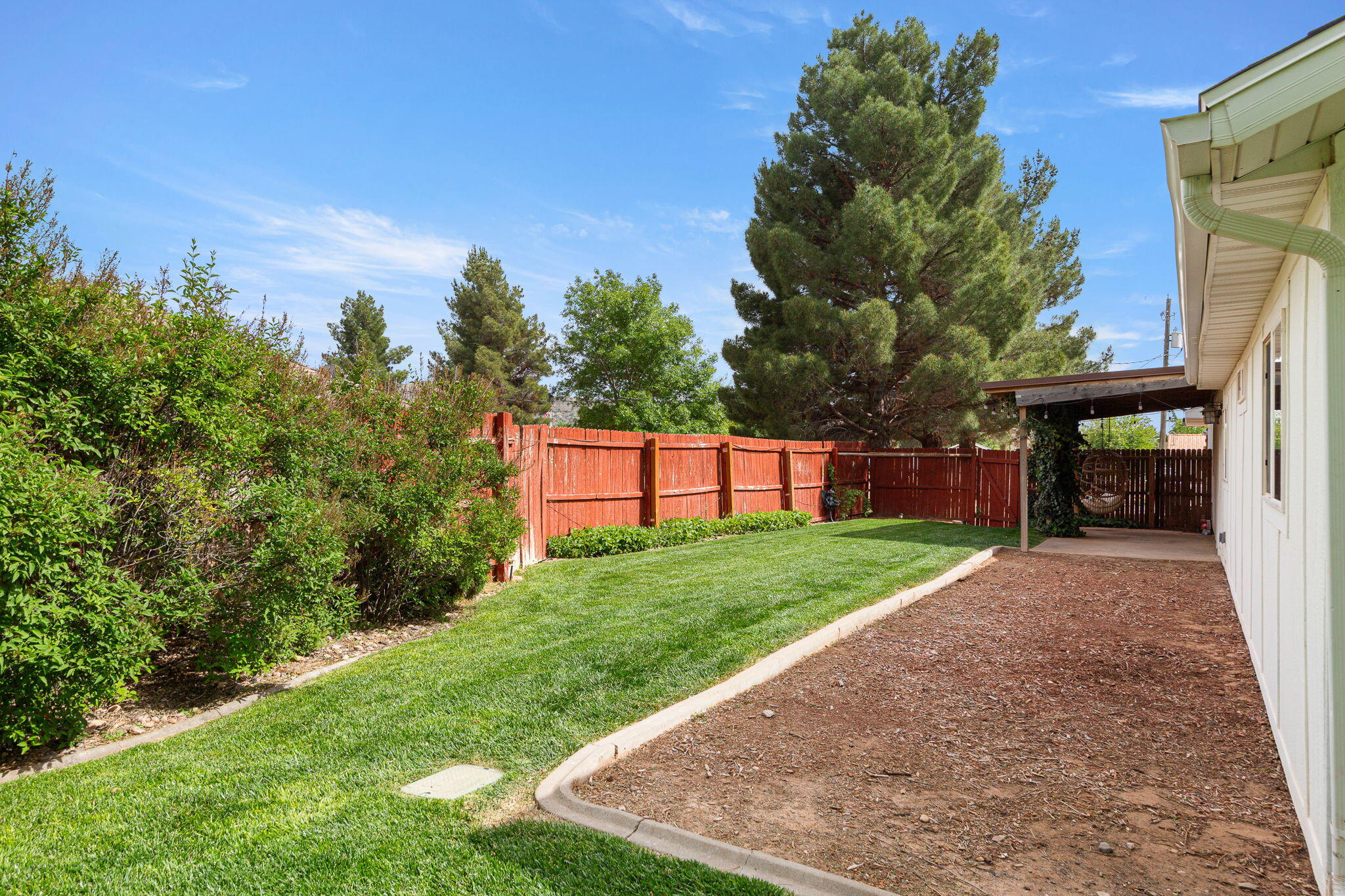 DIAMOND VALLEY ACRES - Residential