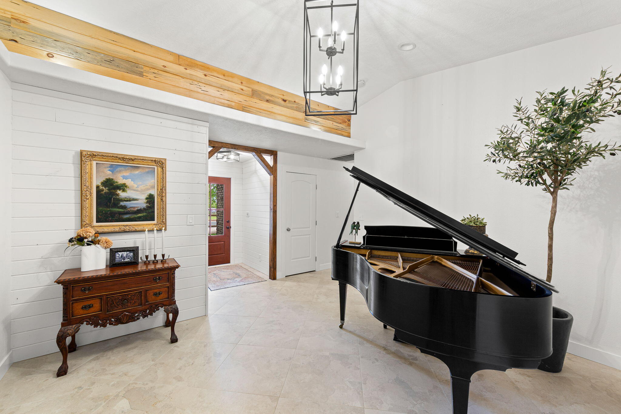 DIAMOND VALLEY ACRES - Residential