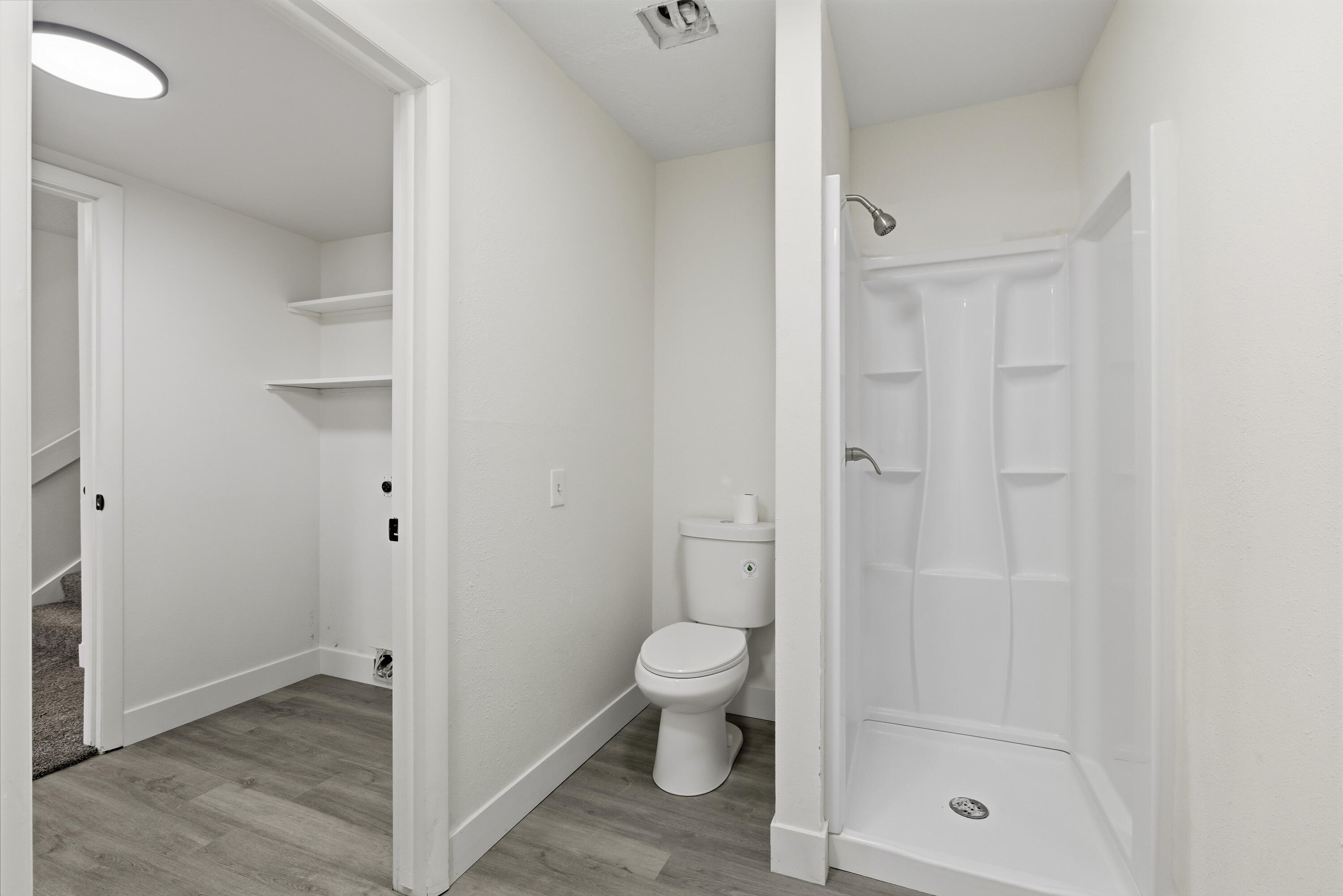 BLOOMINGTON HILLS - Residential