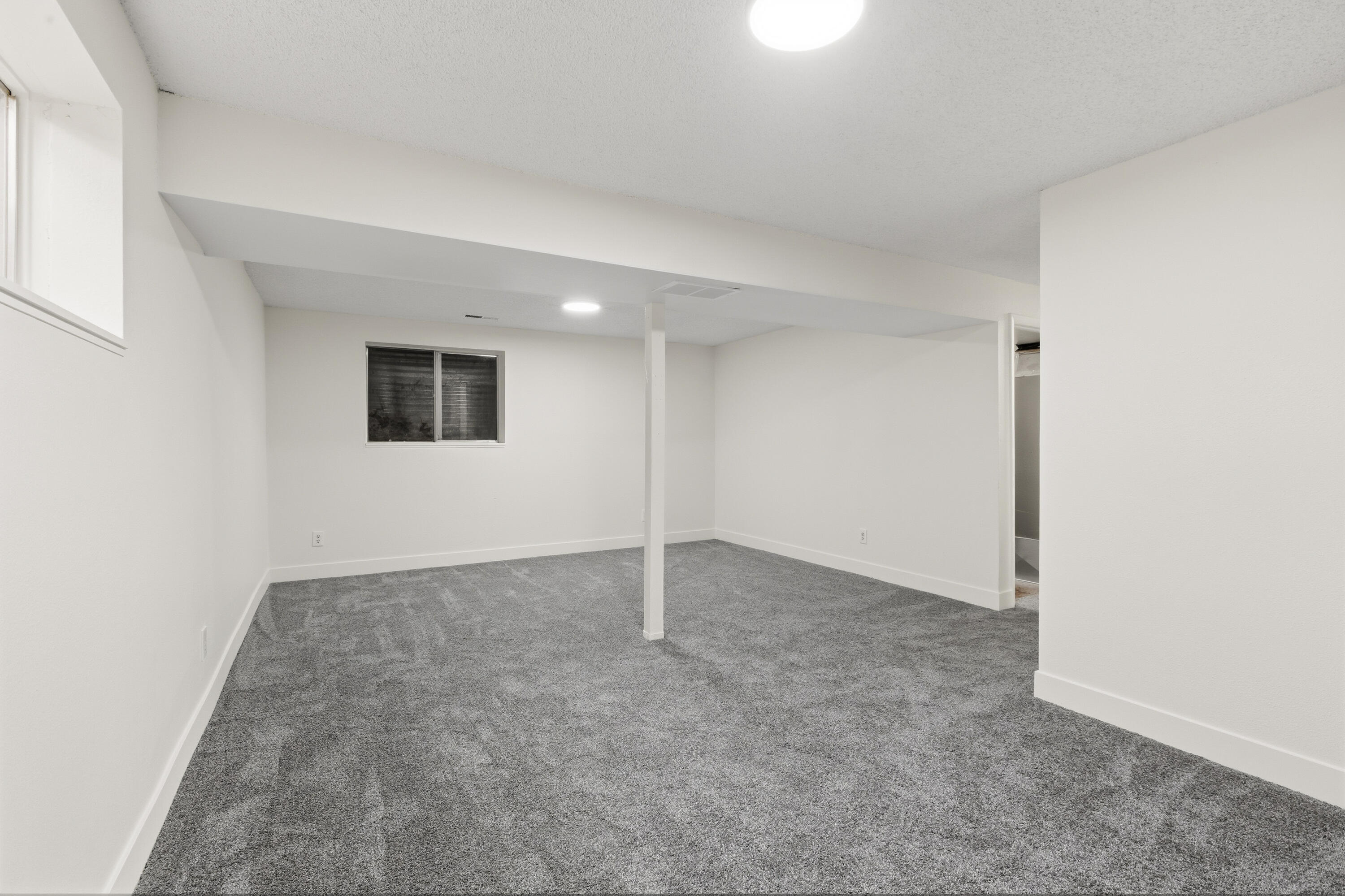 BLOOMINGTON HILLS - Residential