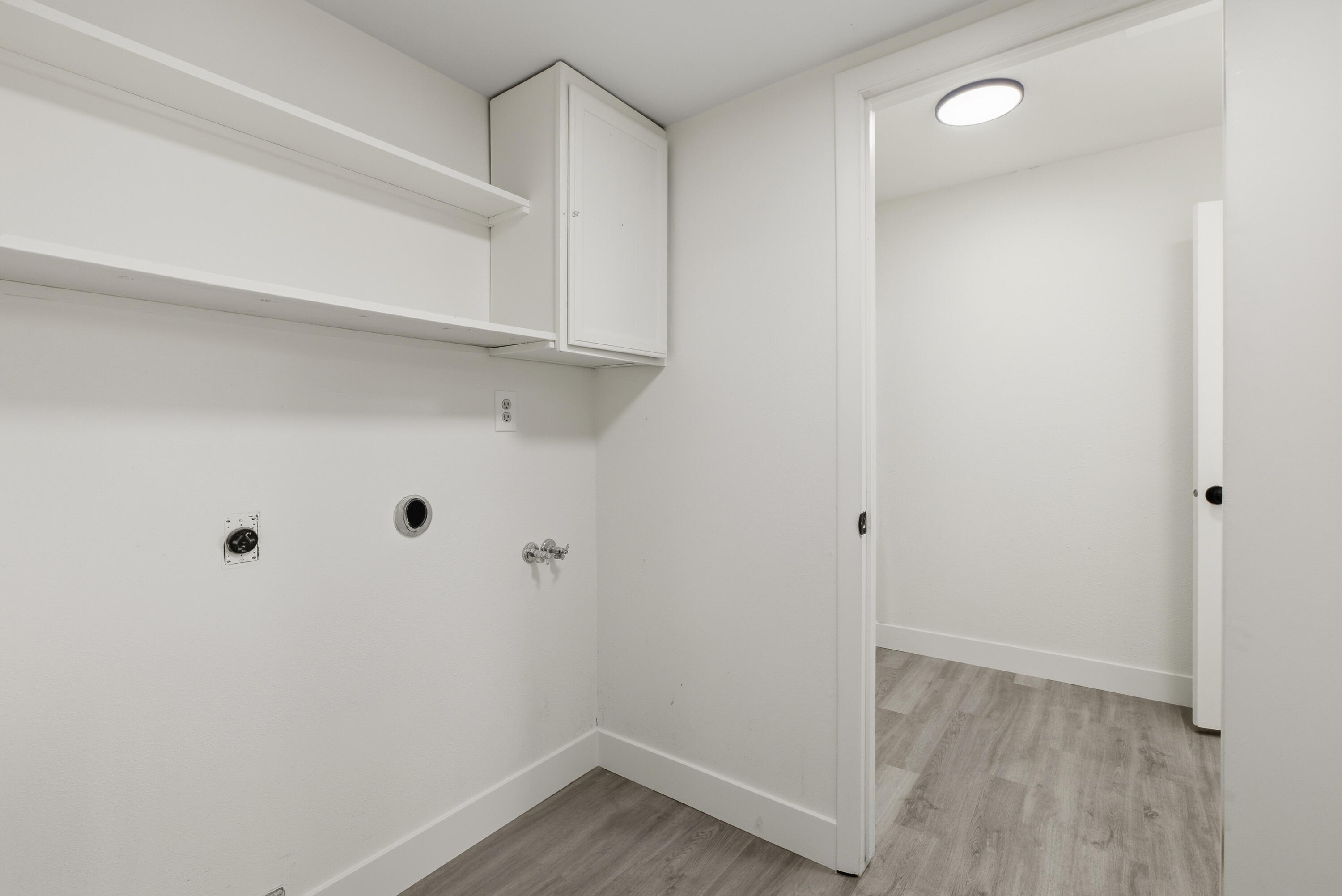 BLOOMINGTON HILLS - Residential