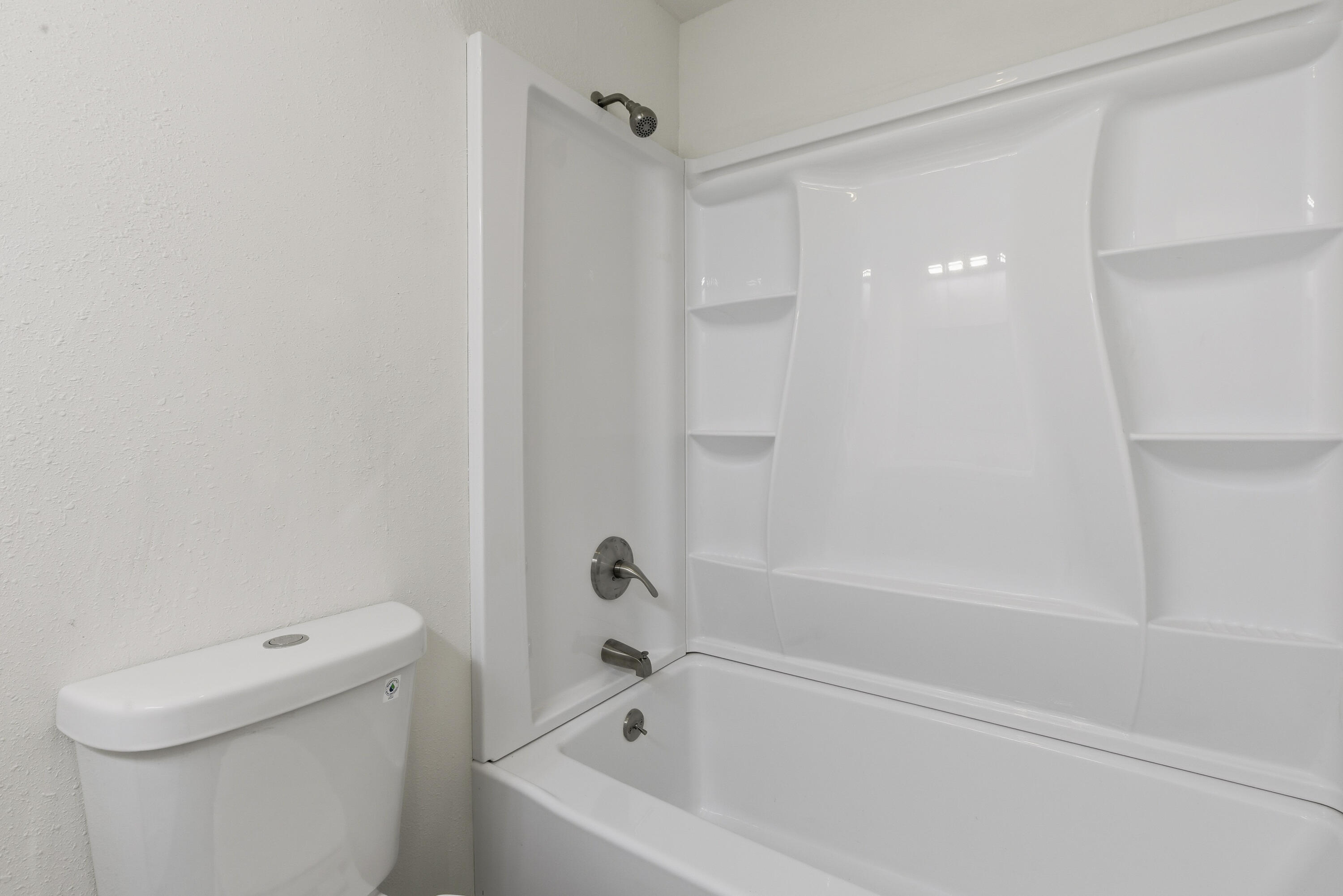 BLOOMINGTON HILLS - Residential