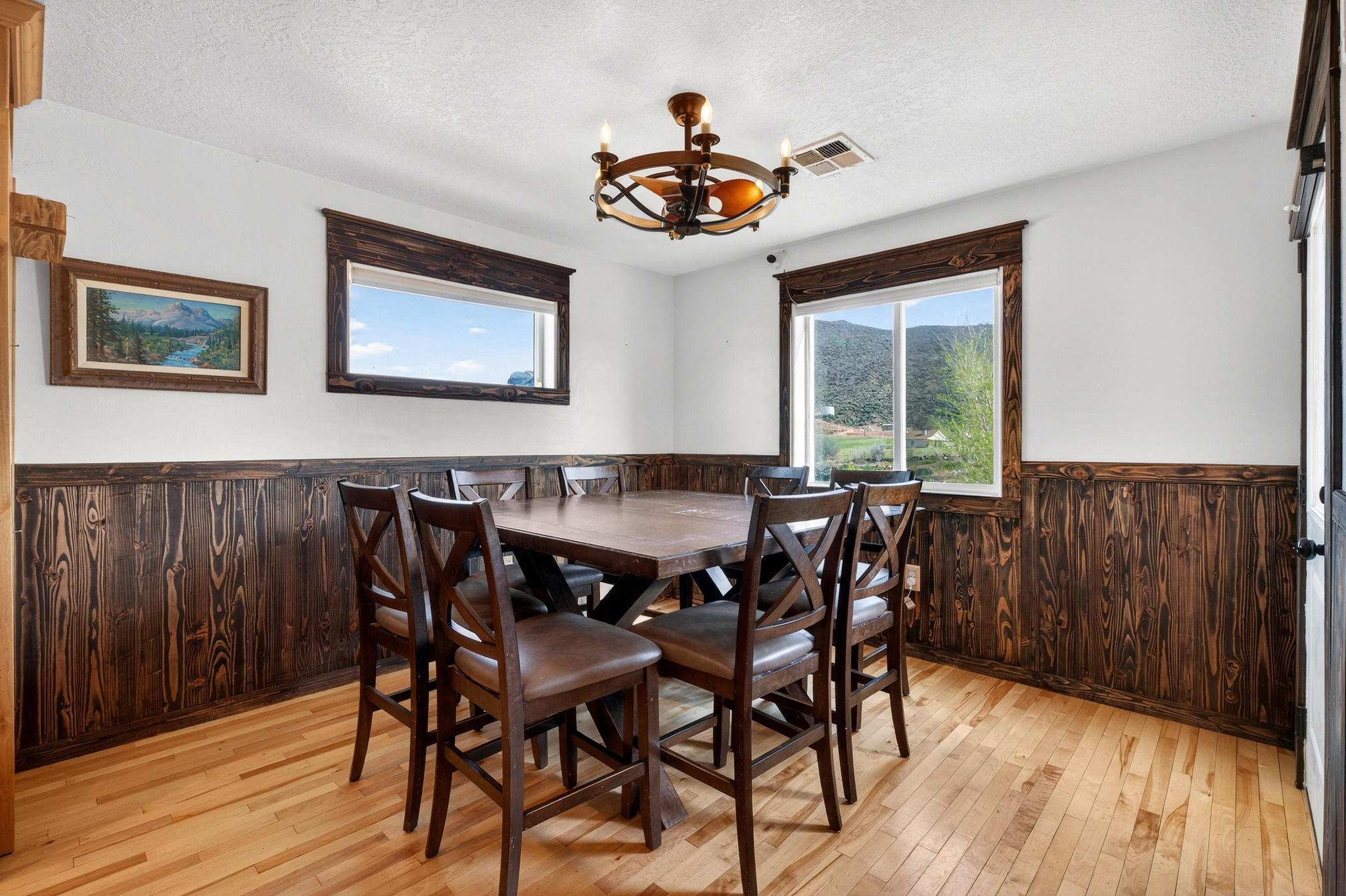 ALMOND HEIGHTS PARK - Residential