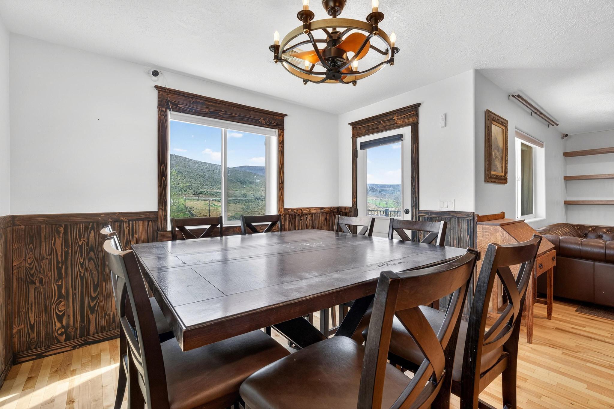 ALMOND HEIGHTS PARK - Residential