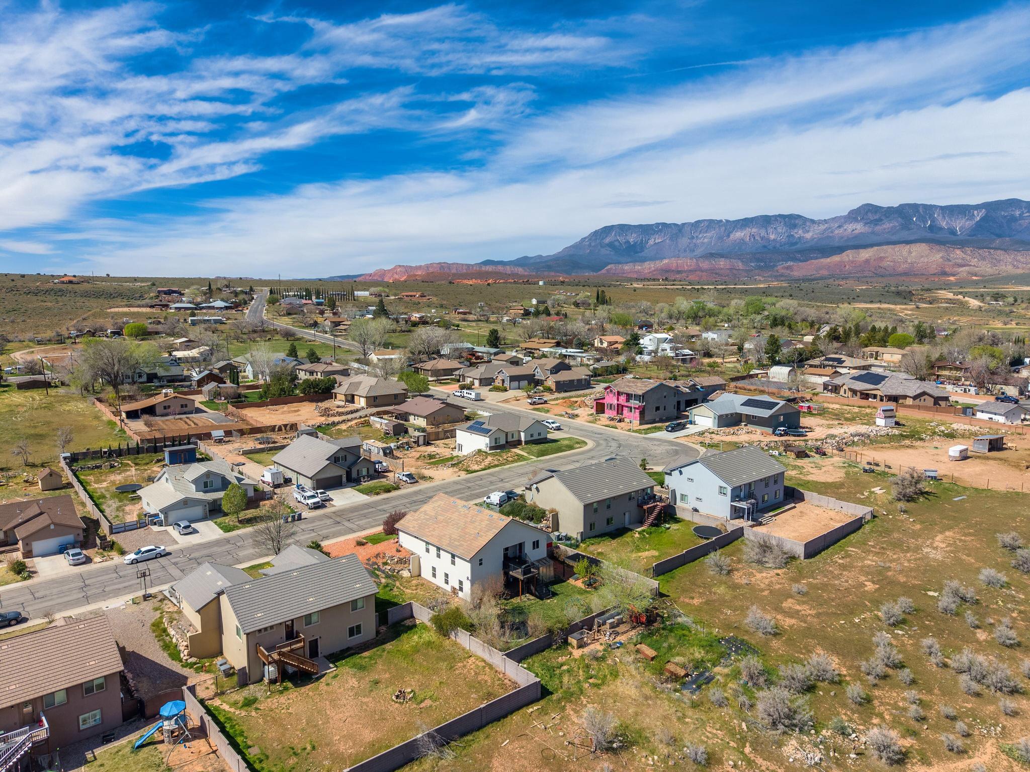 ALMOND HEIGHTS PARK - Residential