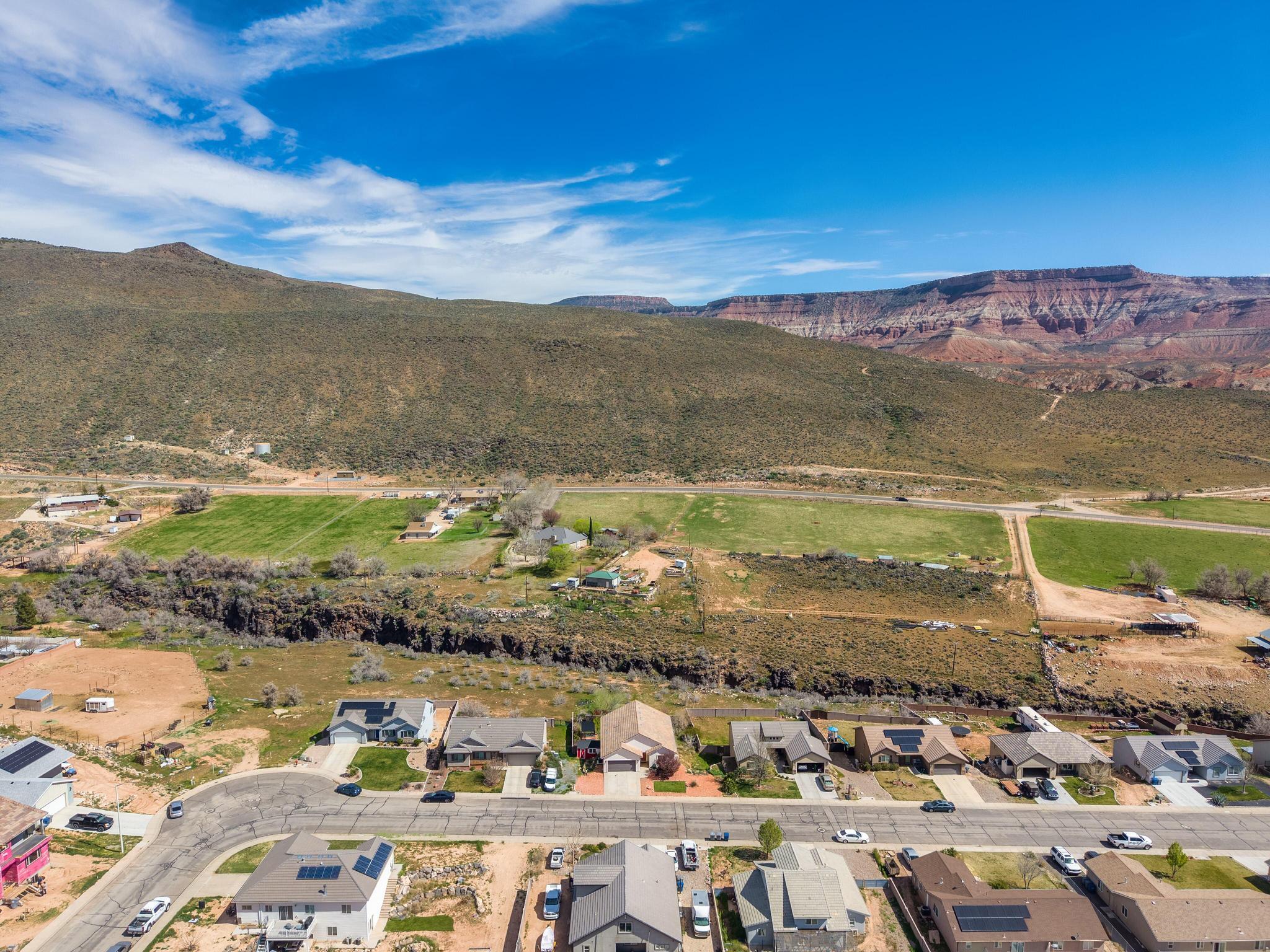 ALMOND HEIGHTS PARK - Residential