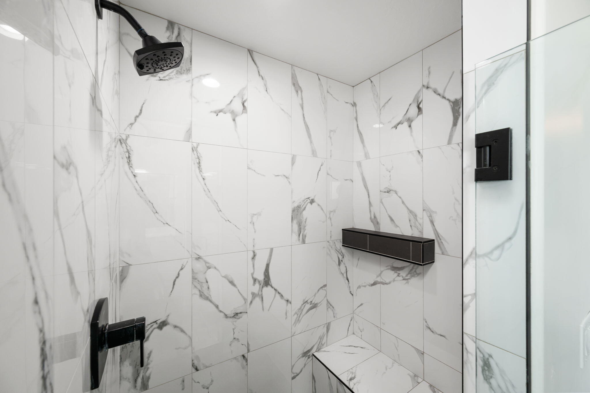 RED MOUNTAIN VISTAS TH - Residential