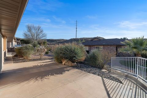 Tiny photo for 907 W SIR MONTE DR, Saint George, UT 84770 (MLS # 26-268479)