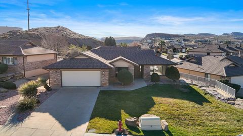 Tiny photo for 907 W SIR MONTE DR, Saint George, UT 84770 (MLS # 26-268479)