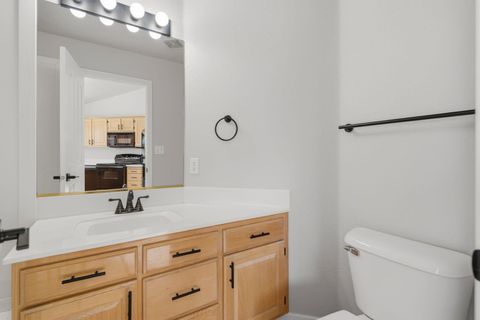 Tiny photo for 907 W SIR MONTE DR, Saint George, UT 84770 (MLS # 26-268479)