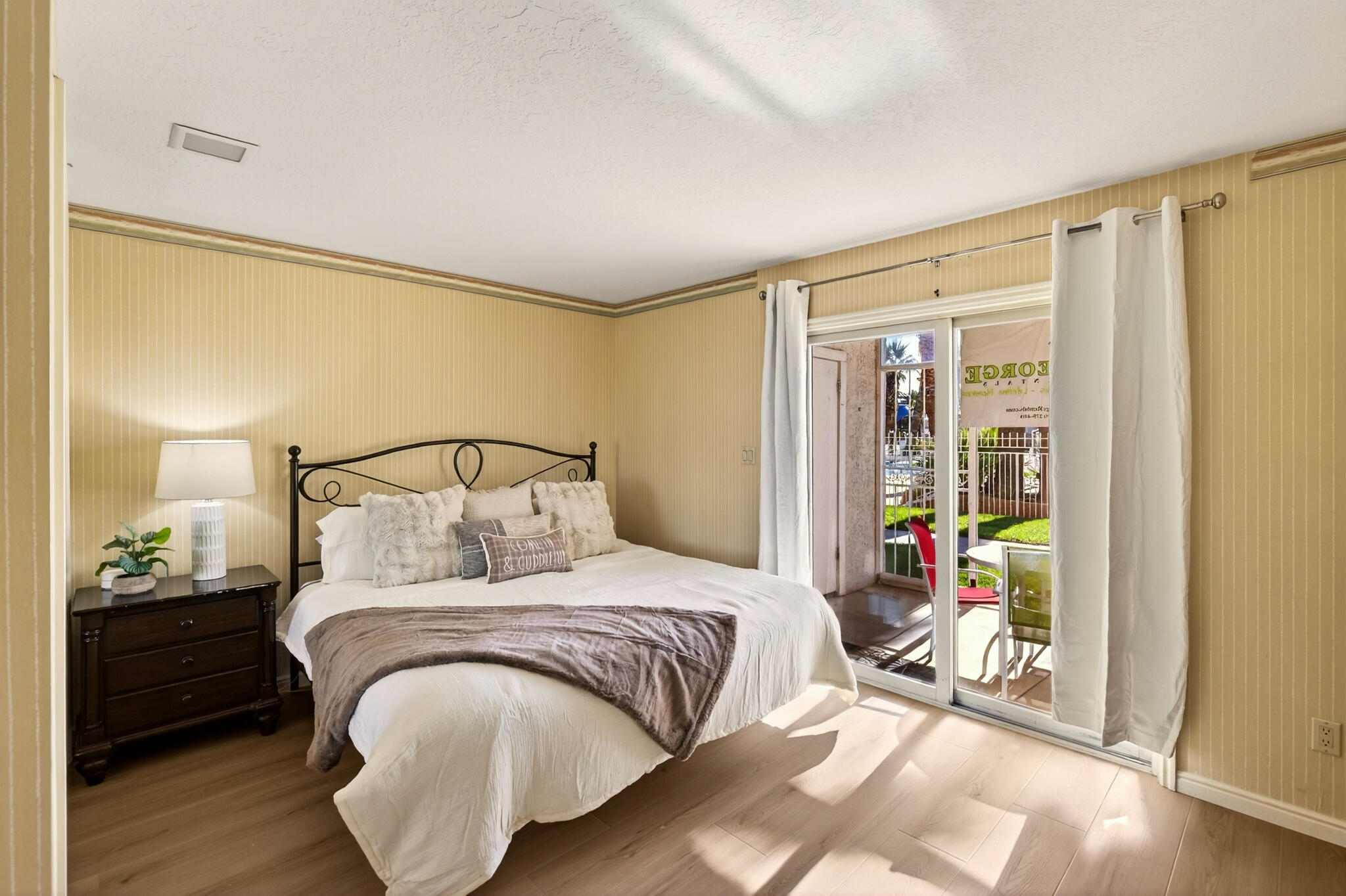 LAS PALMAS RESORT CONDOS - Residential