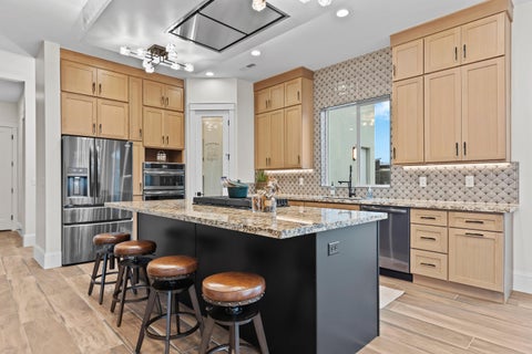 Tiny photo for 1108 Florence CIR, Hurricane, UT 84737 (MLS # 26-276736)