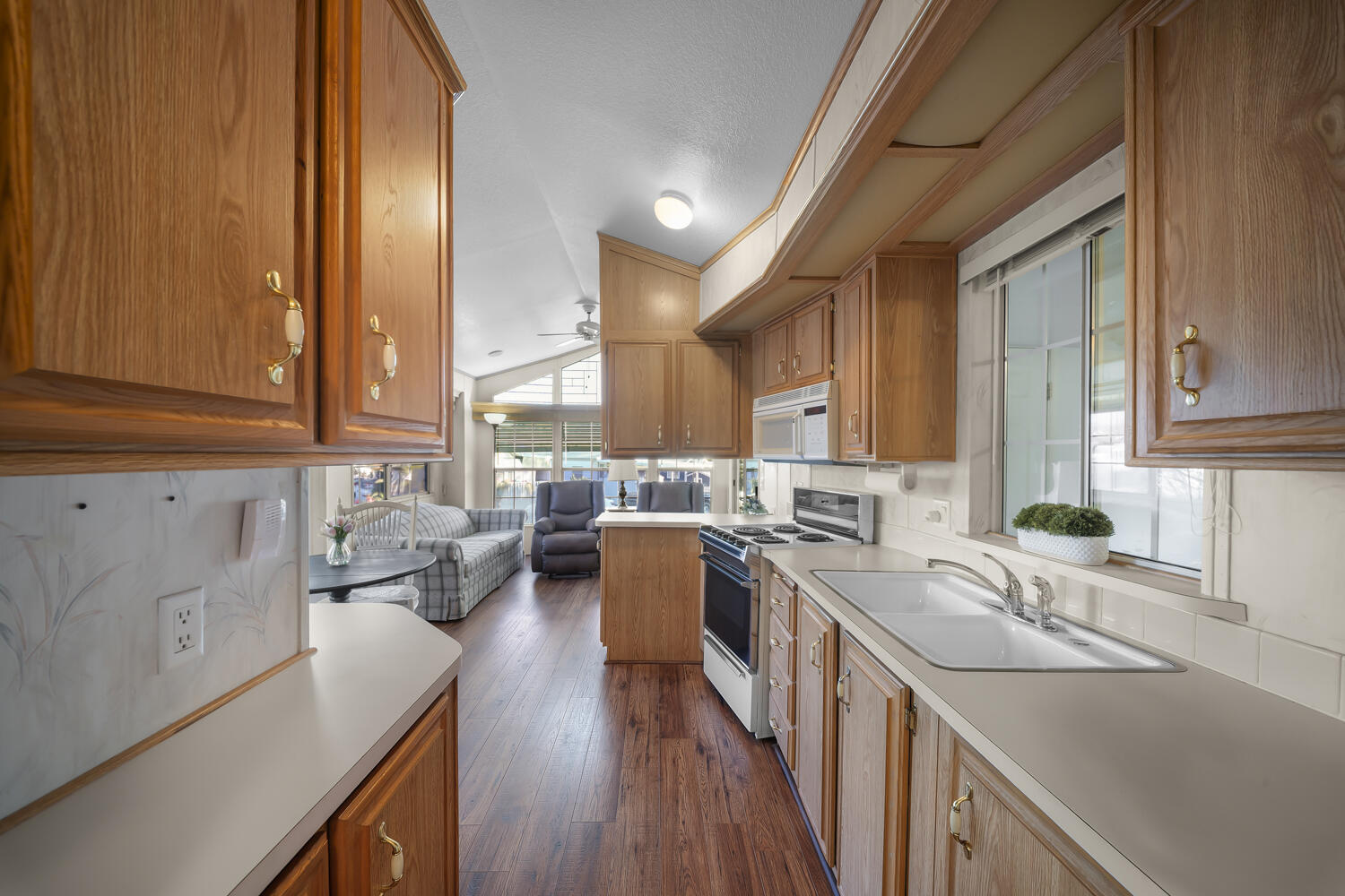 CHEROKEE SPRINGS RV PARK - Residential