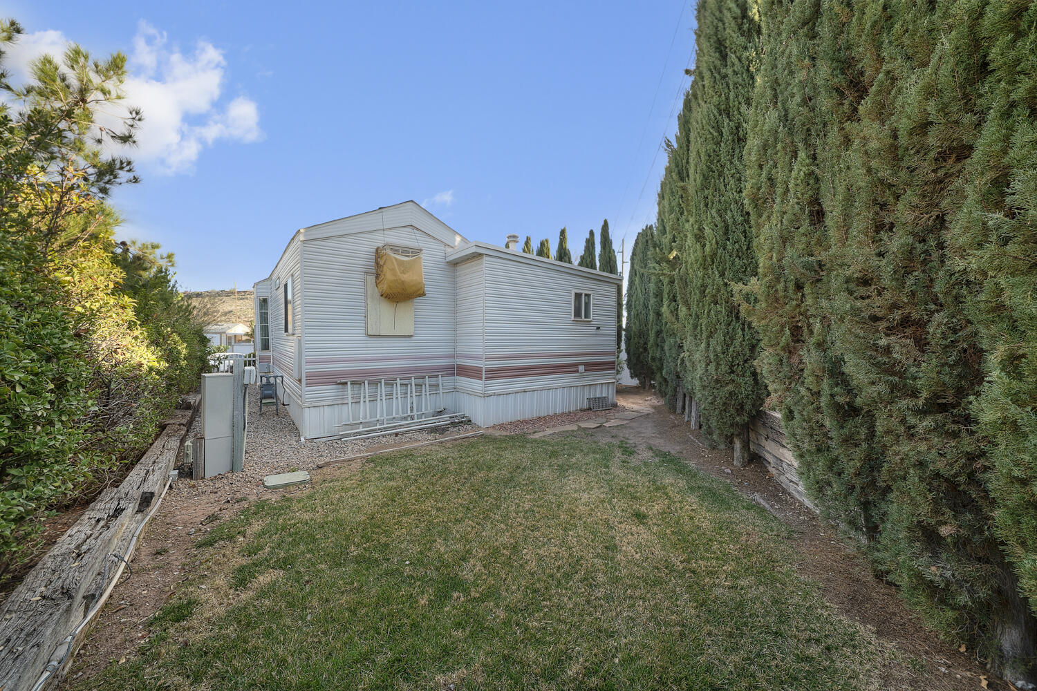 CHEROKEE SPRINGS RV PARK - Residential