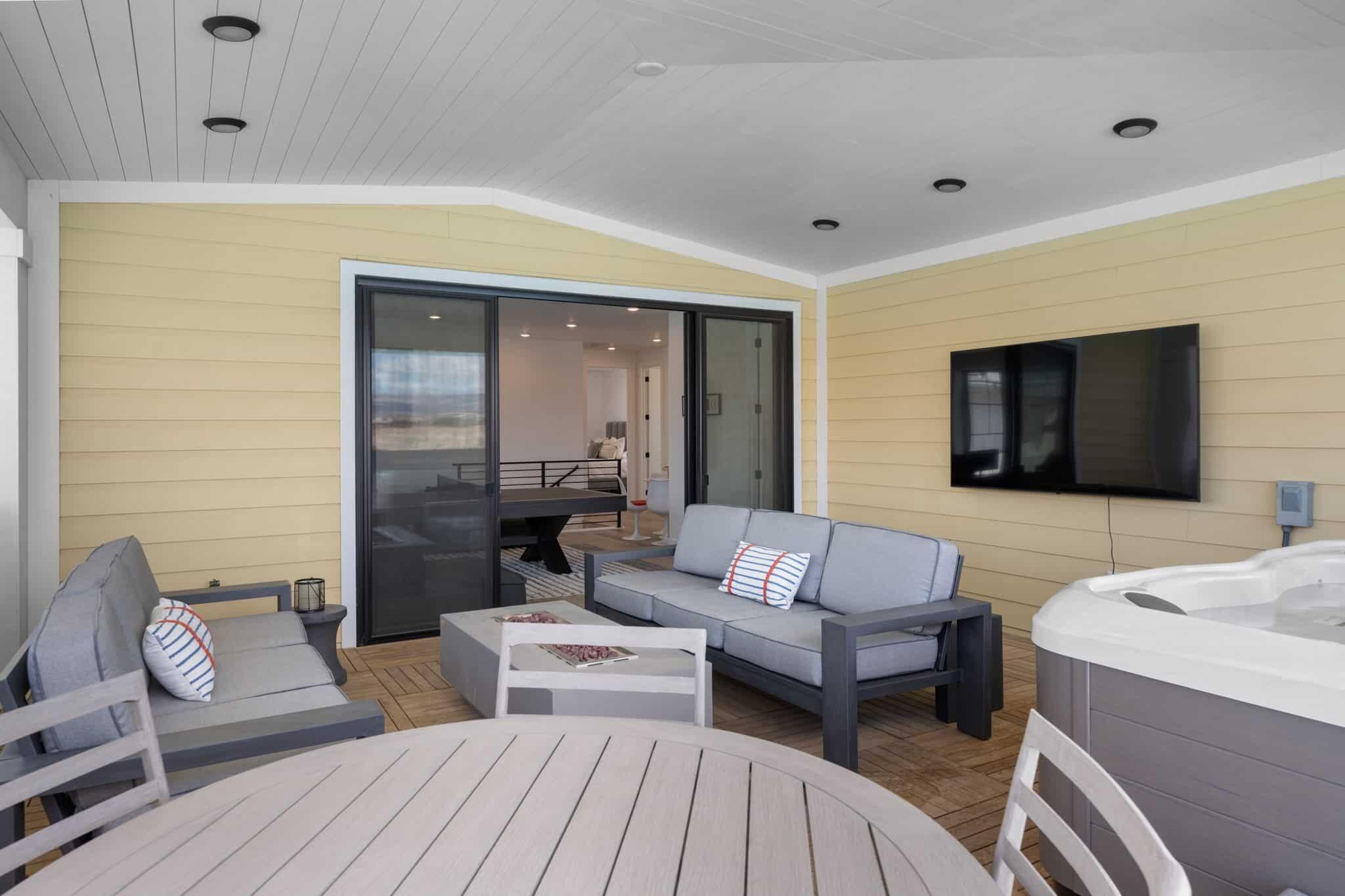 DESERT COLOR RESORT - Residential