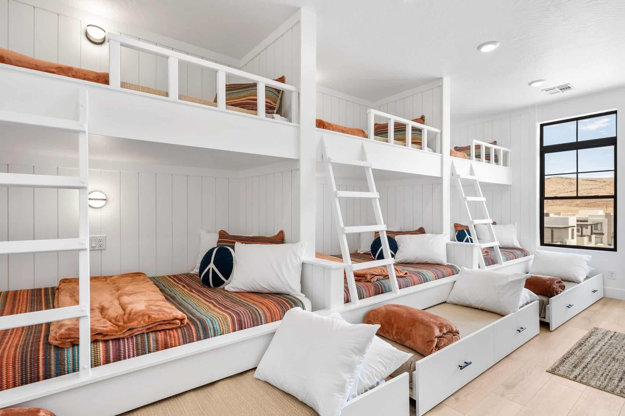 DESERT COLOR RESORT - Residential